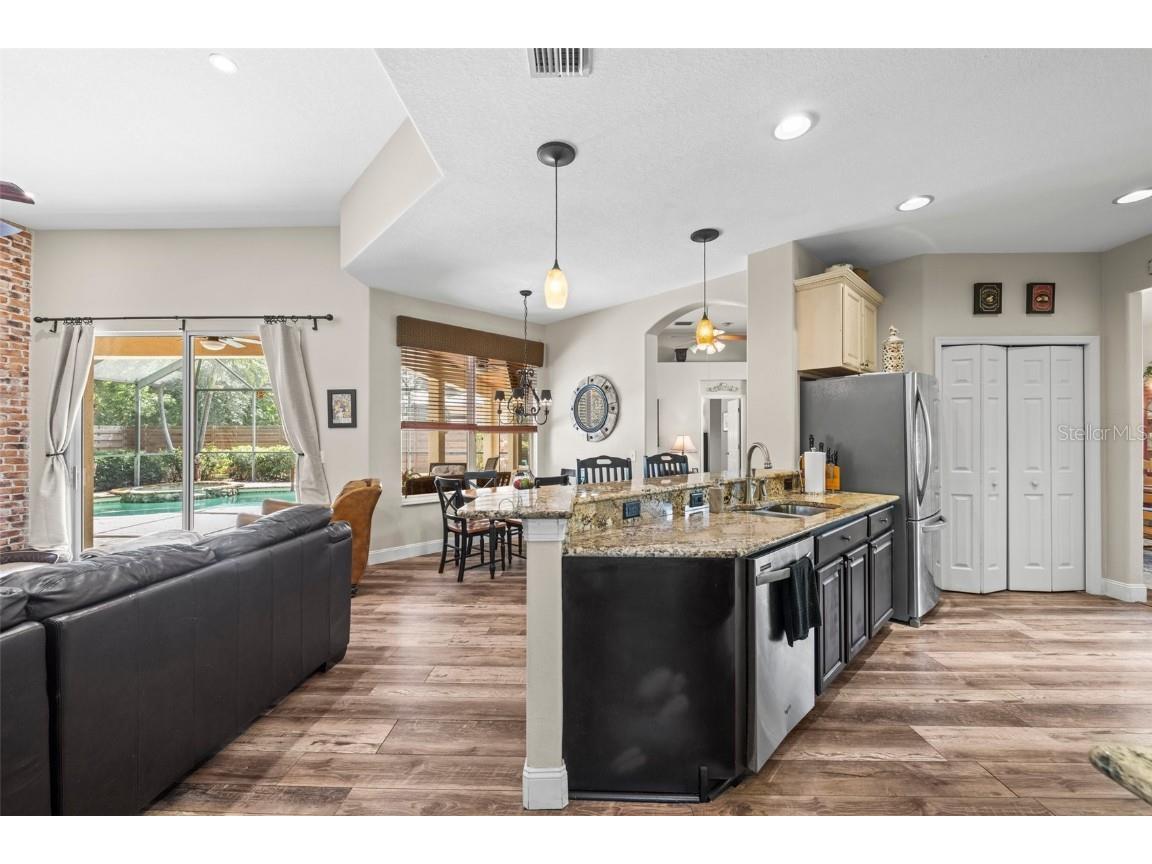 743 Stonecrest Drive Sarasota FL 34232 A4654945 image18