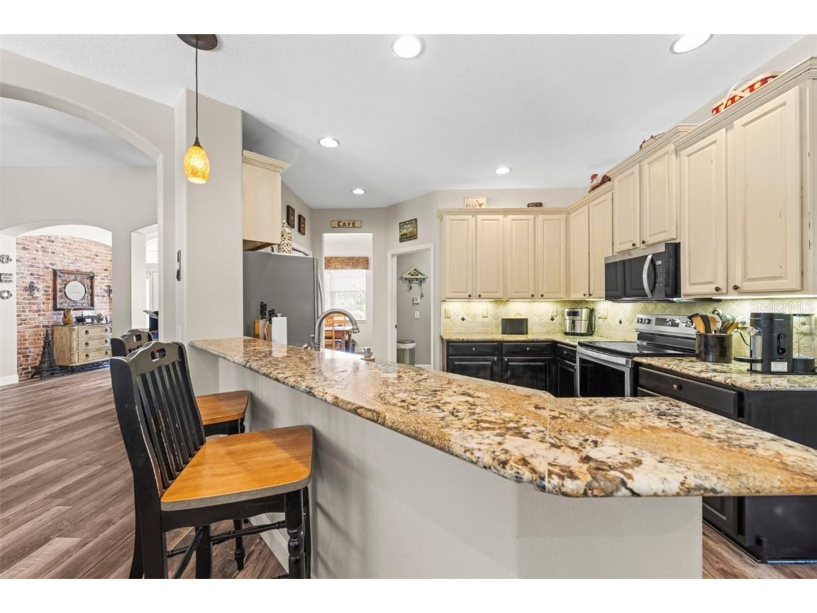 743 Stonecrest Drive Sarasota FL 34232 A4654945 image21