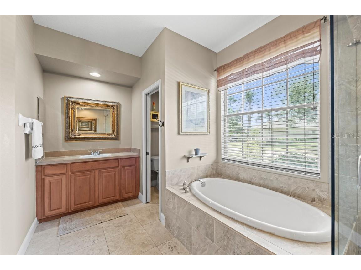 743 Stonecrest Drive Sarasota FL 34232 A4654945 image34