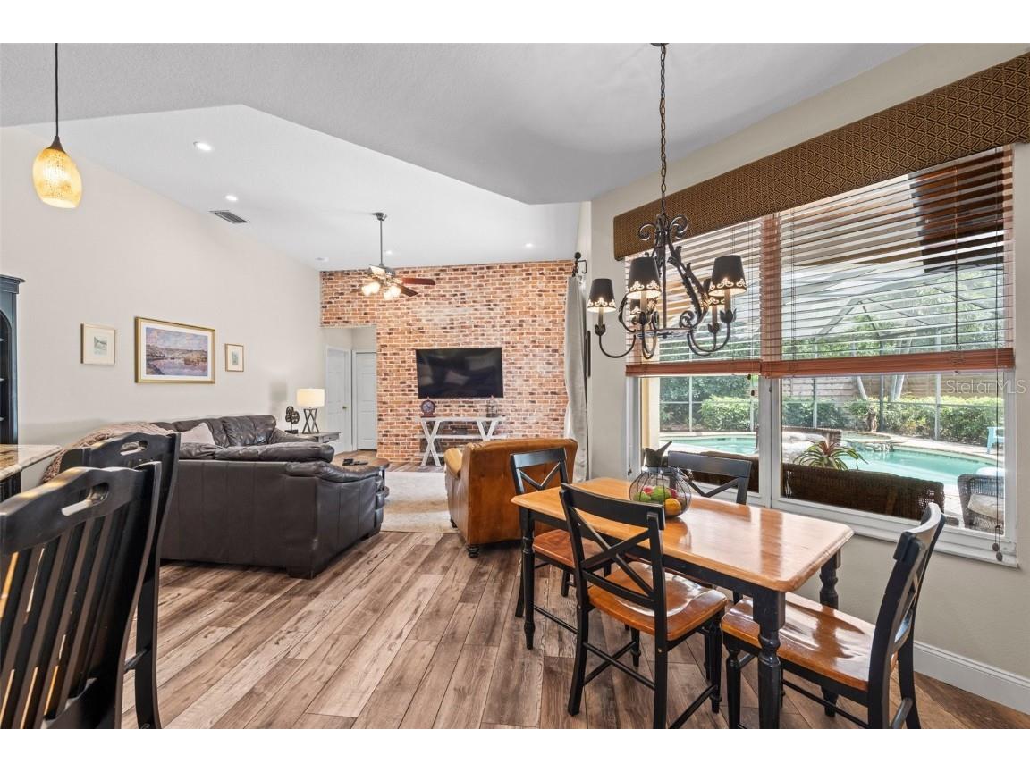 743 Stonecrest Drive Sarasota FL 34232 A4654945 image8