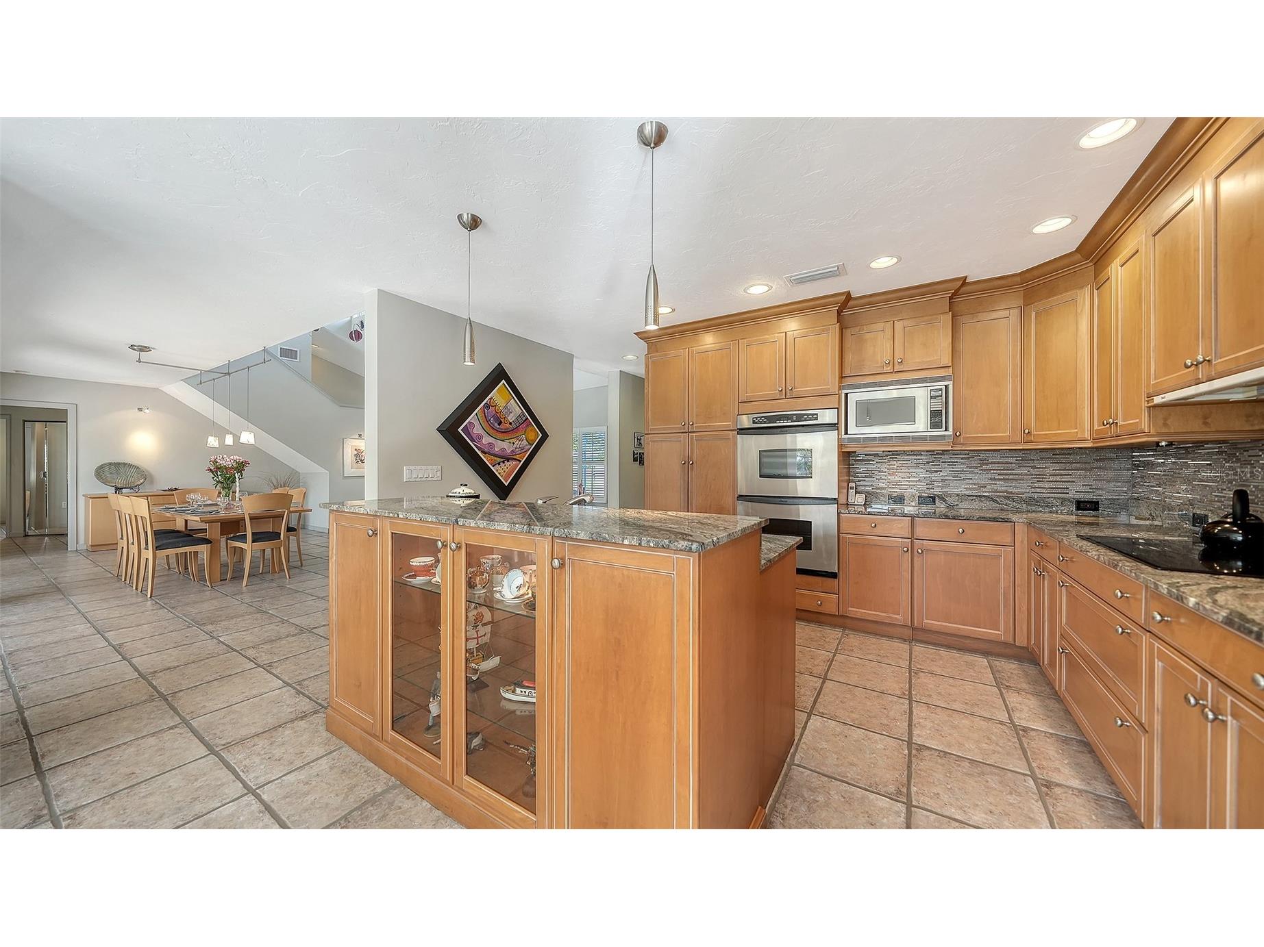 7430 Cove Terrace Sarasota FL 34231 A4676485 image14