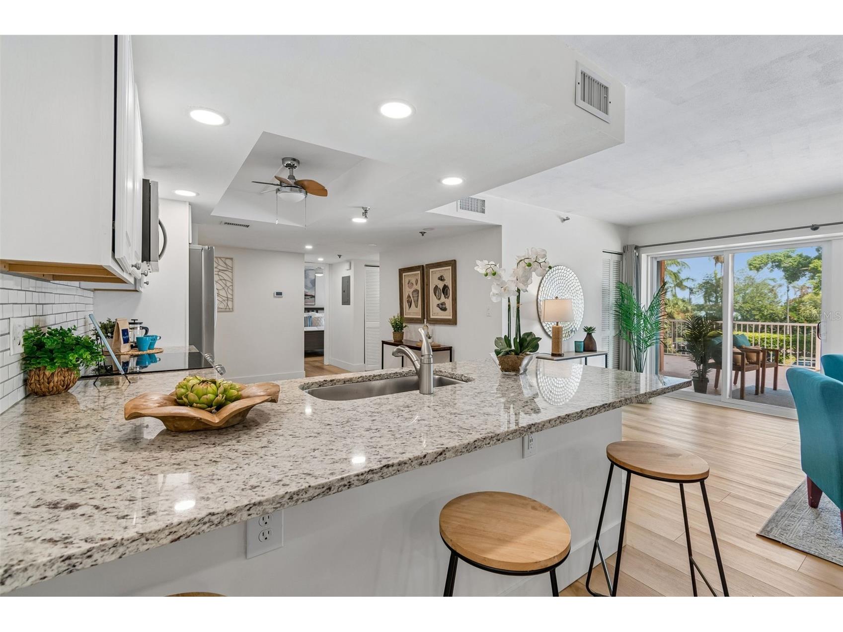 7430 Sunshine Skyway Lane S #201 Saint Petersburg FL 33711 TB8524197 image13