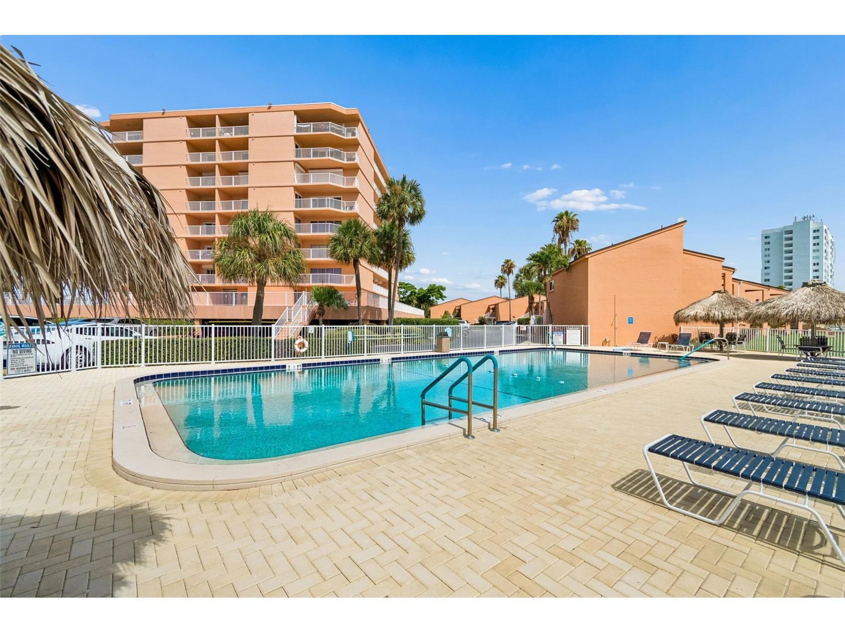 7430 Sunshine Skyway Lane S #201 Saint Petersburg FL 33711 TB8524197 image40