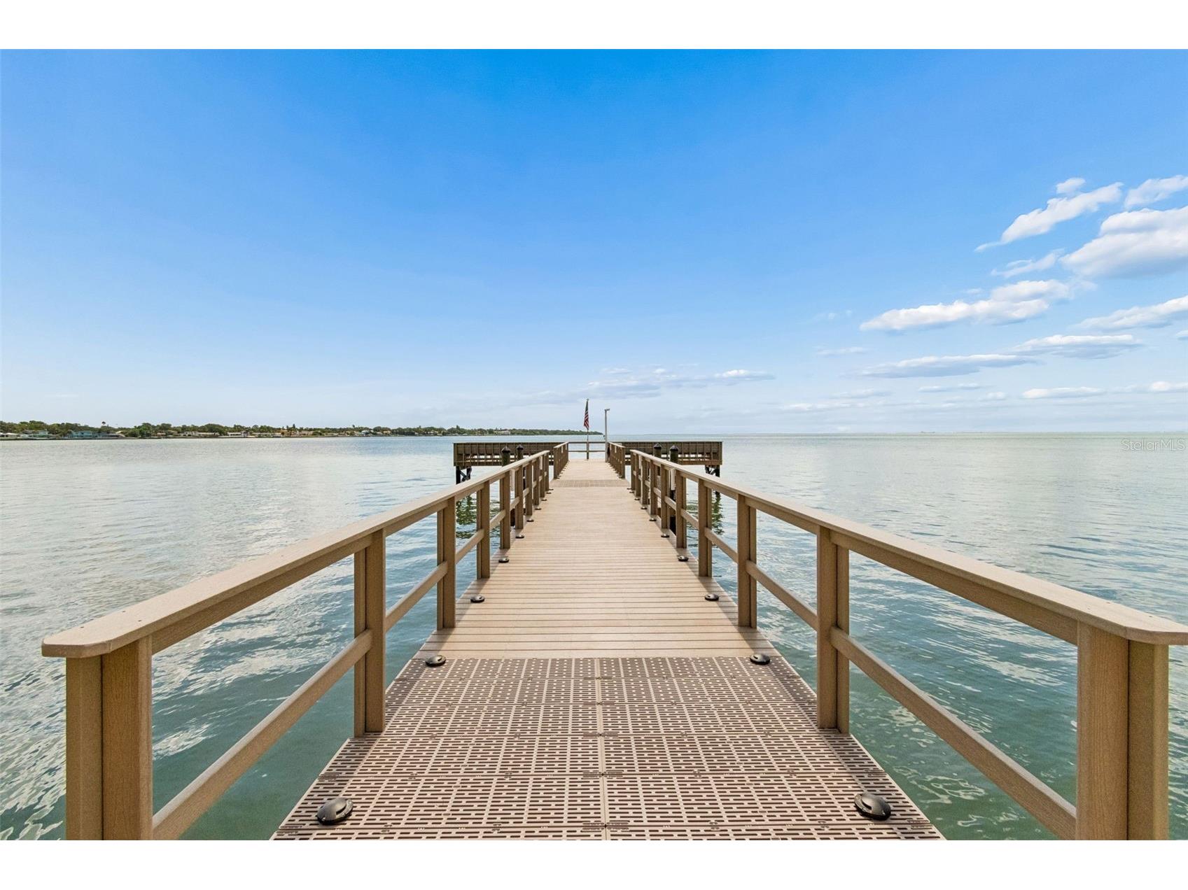 7430 Sunshine Skyway Lane S #201 Saint Petersburg FL 33711 TB8524197 image43