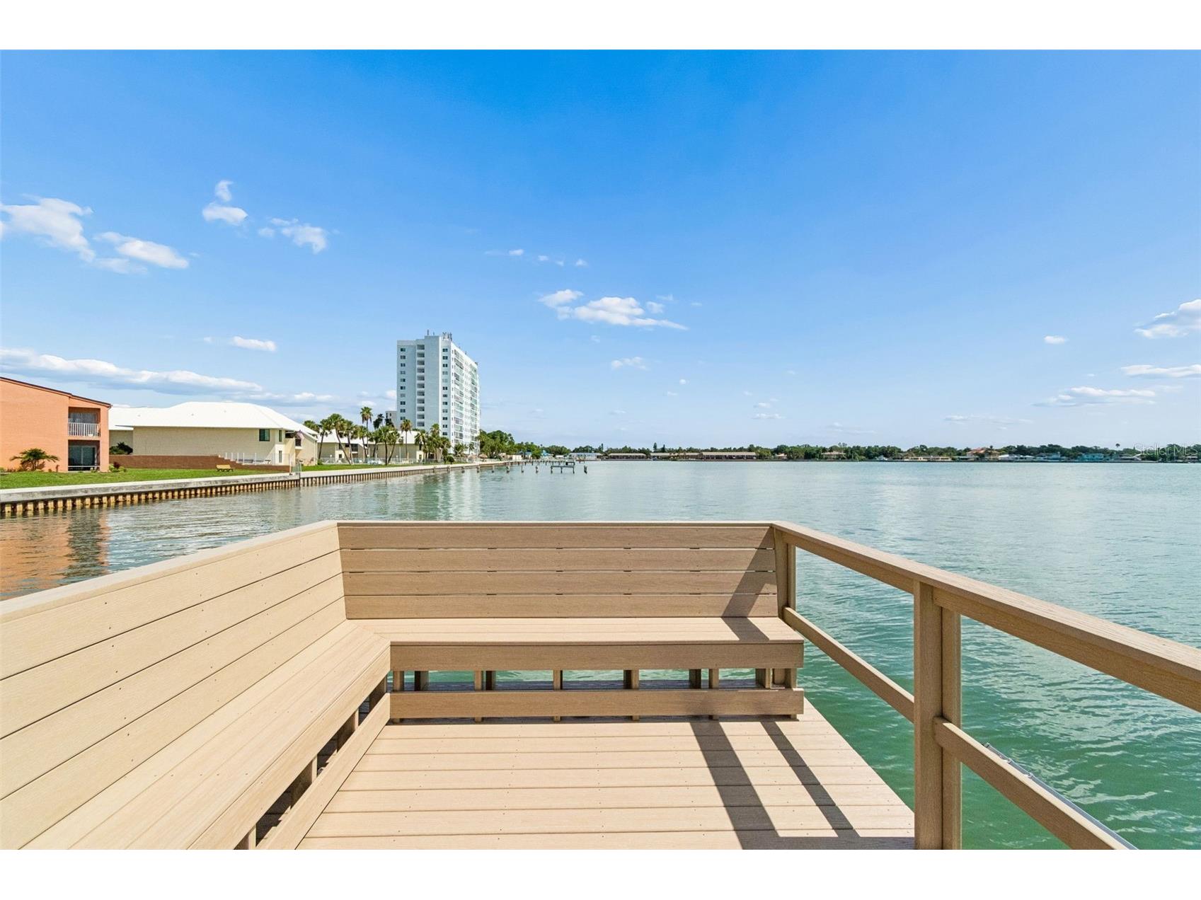 7430 Sunshine Skyway Lane S #201 Saint Petersburg FL 33711 TB8524197 image46