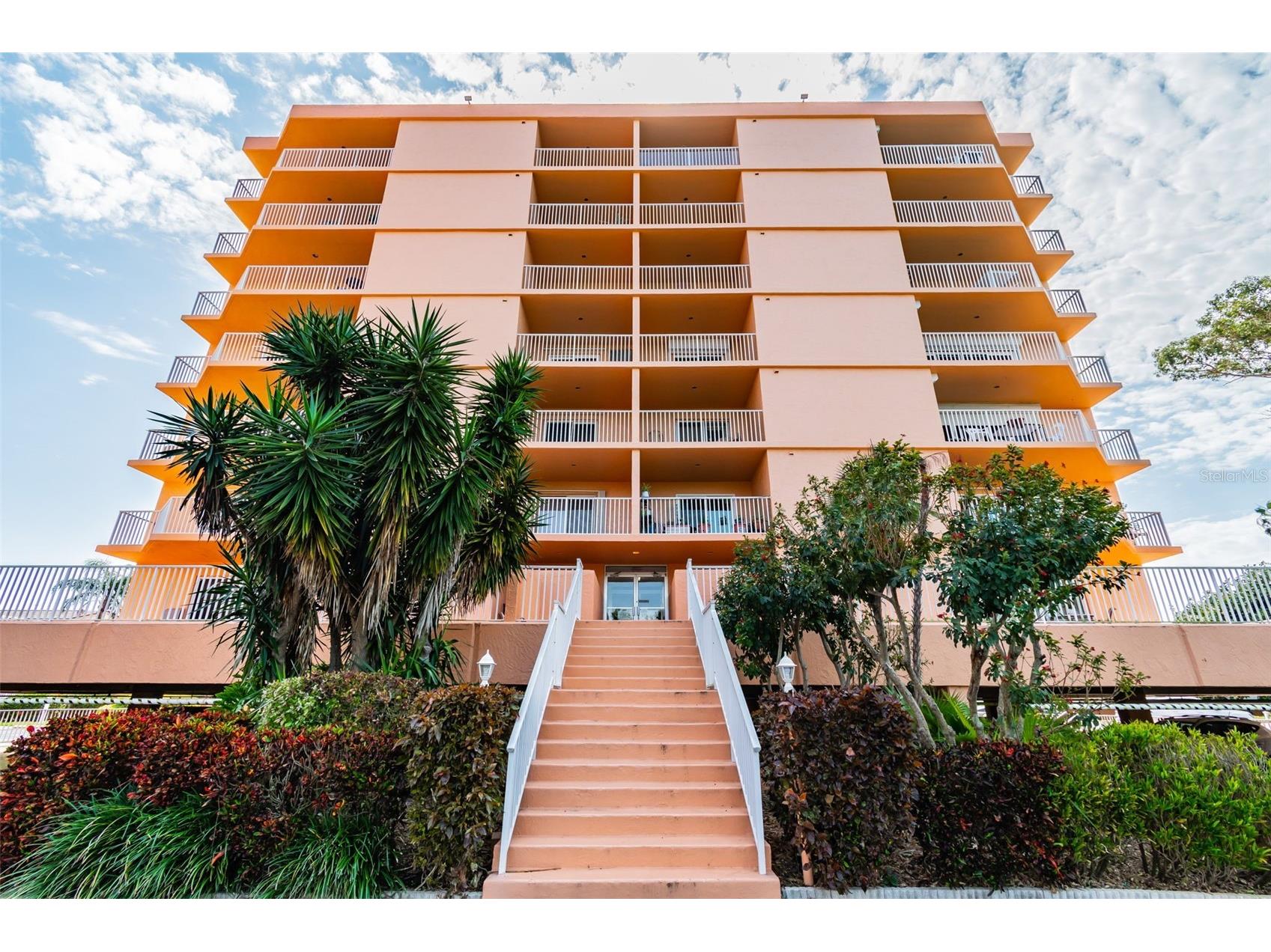 7430 Sunshine Skyway Lane S #201 Saint Petersburg FL 33711 TB8524197 image50