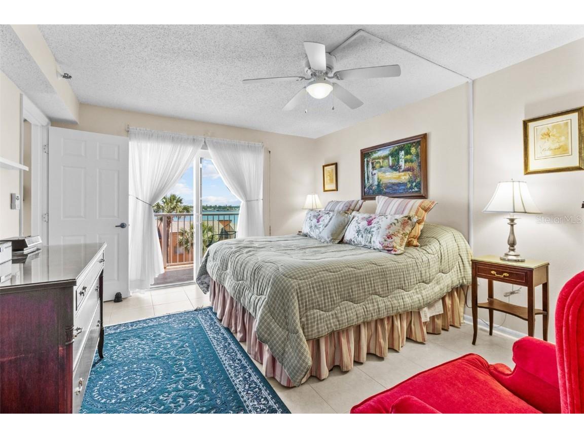 7430 Sunshine Skyway Lane S #402 Saint Petersburg FL 33711 TB8367543 image15