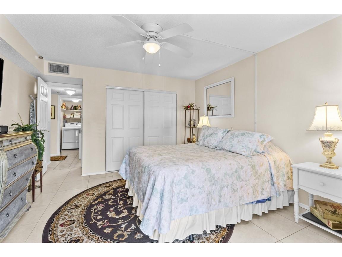 7430 Sunshine Skyway Lane S #402 Saint Petersburg FL 33711 TB8367543 image20