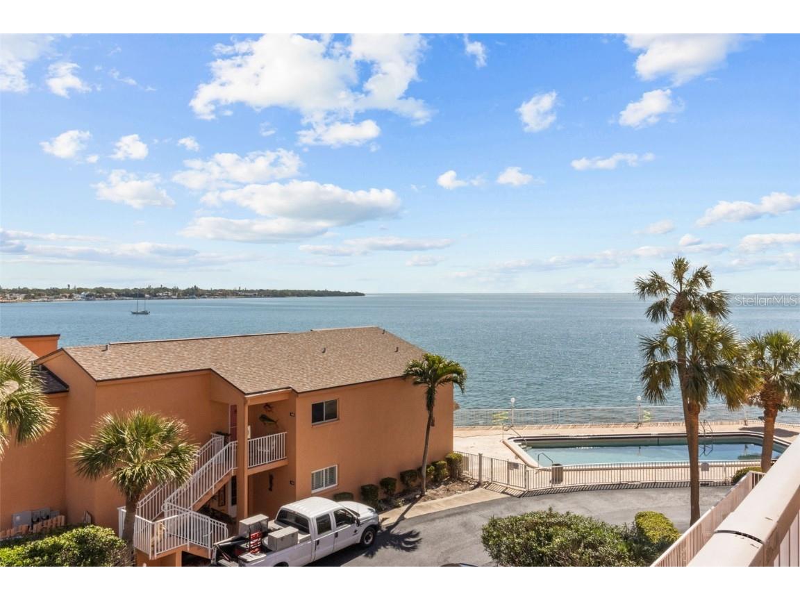 7430 Sunshine Skyway Lane S #402 Saint Petersburg FL 33711 TB8367543 image24