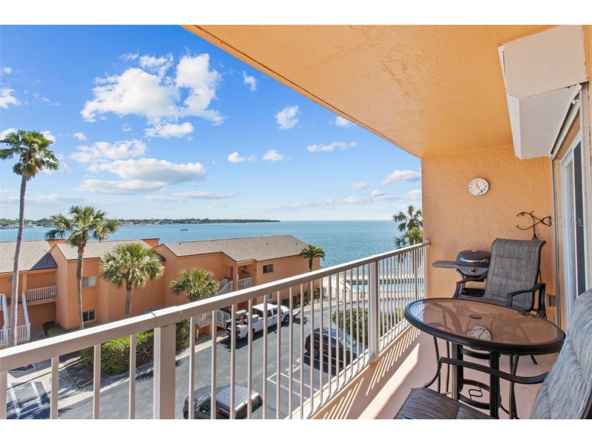 7430 Sunshine Skyway Lane S #402 Saint Petersburg FL 33711 TB8367543 image26