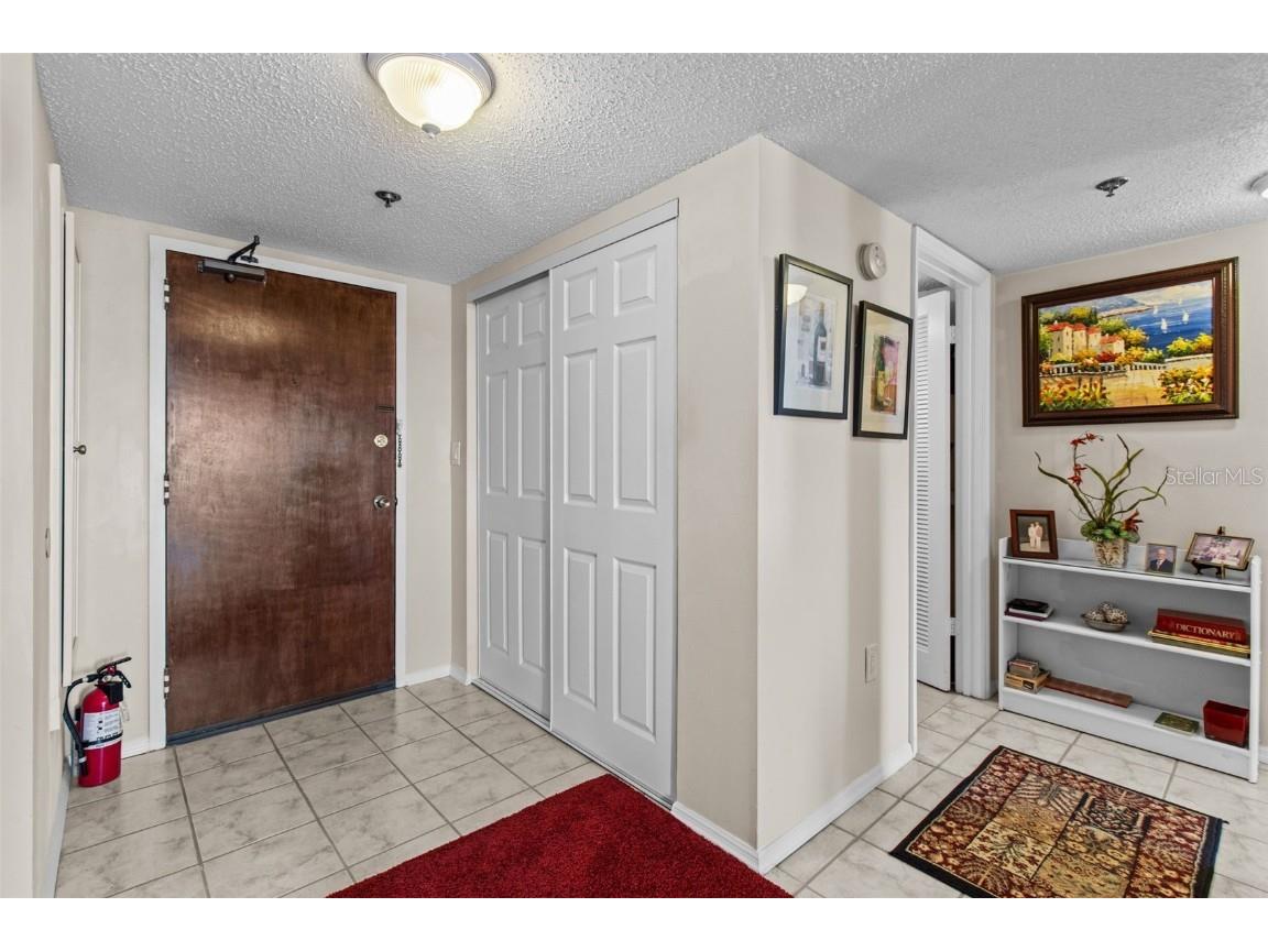 7430 Sunshine Skyway Lane S #402 Saint Petersburg FL 33711 TB8367543 image9