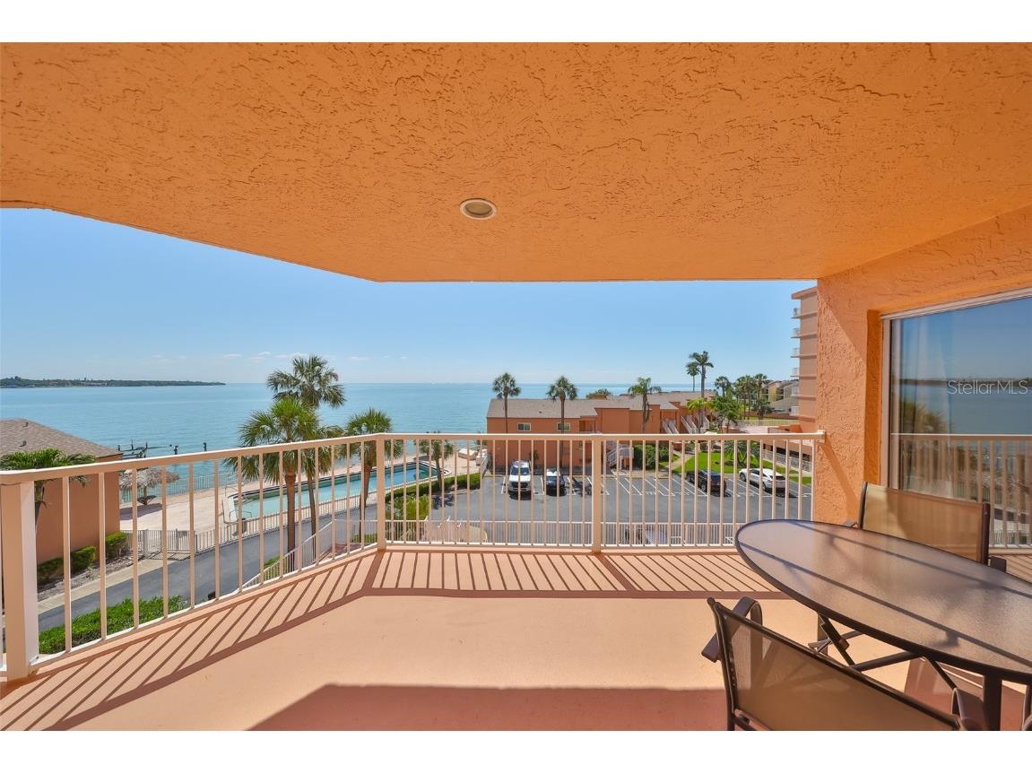 7430 Sunshine Skyway Lane S #403 Saint Petersburg FL 33711 TB8374665 image12