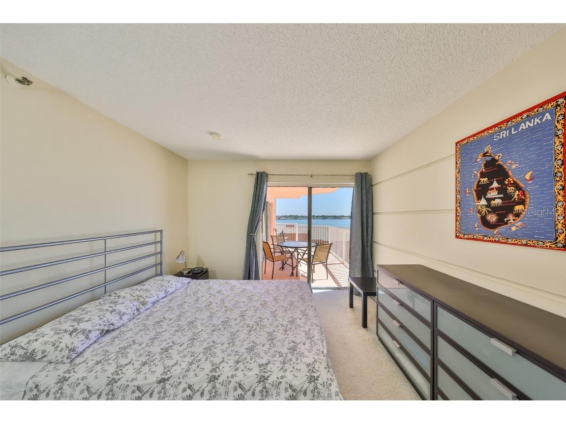 7430 Sunshine Skyway Lane S #403 Saint Petersburg FL 33711 TB8374665 image25