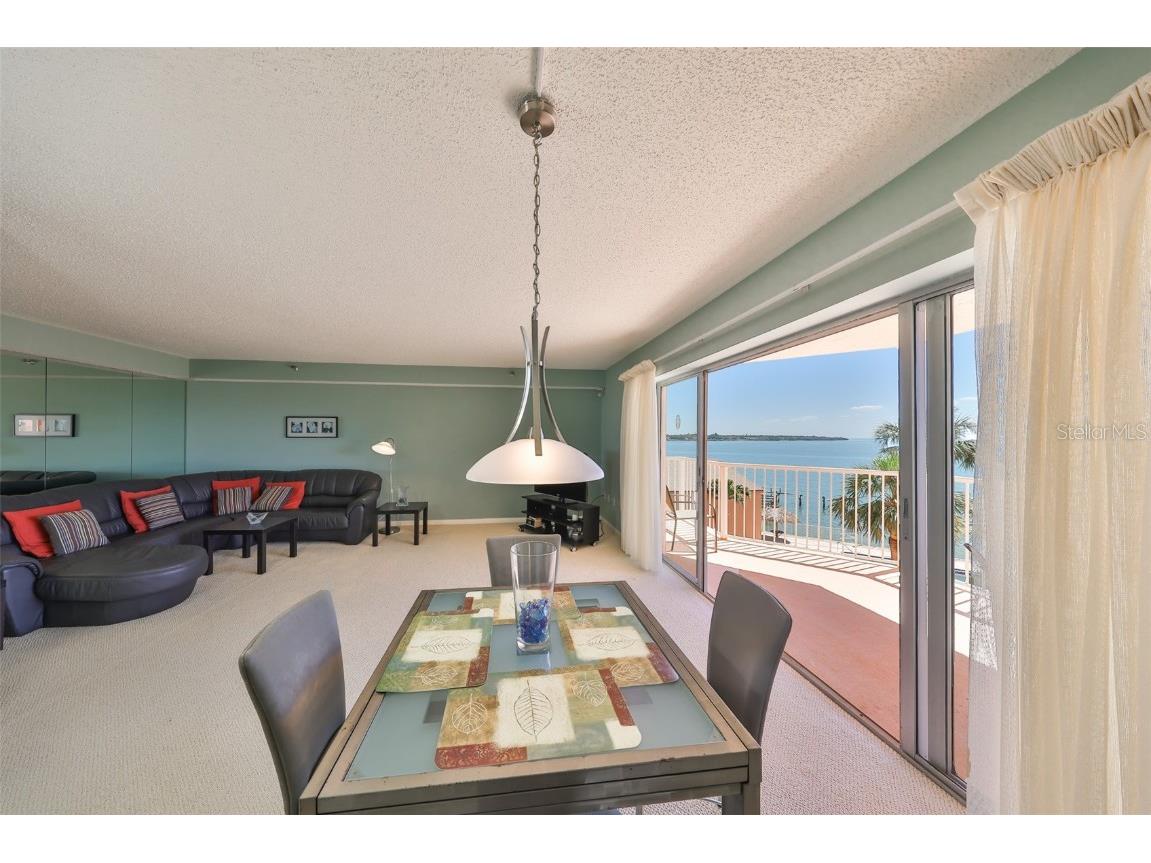 7430 Sunshine Skyway Lane S #403 Saint Petersburg FL 33711 TB8374665 image4