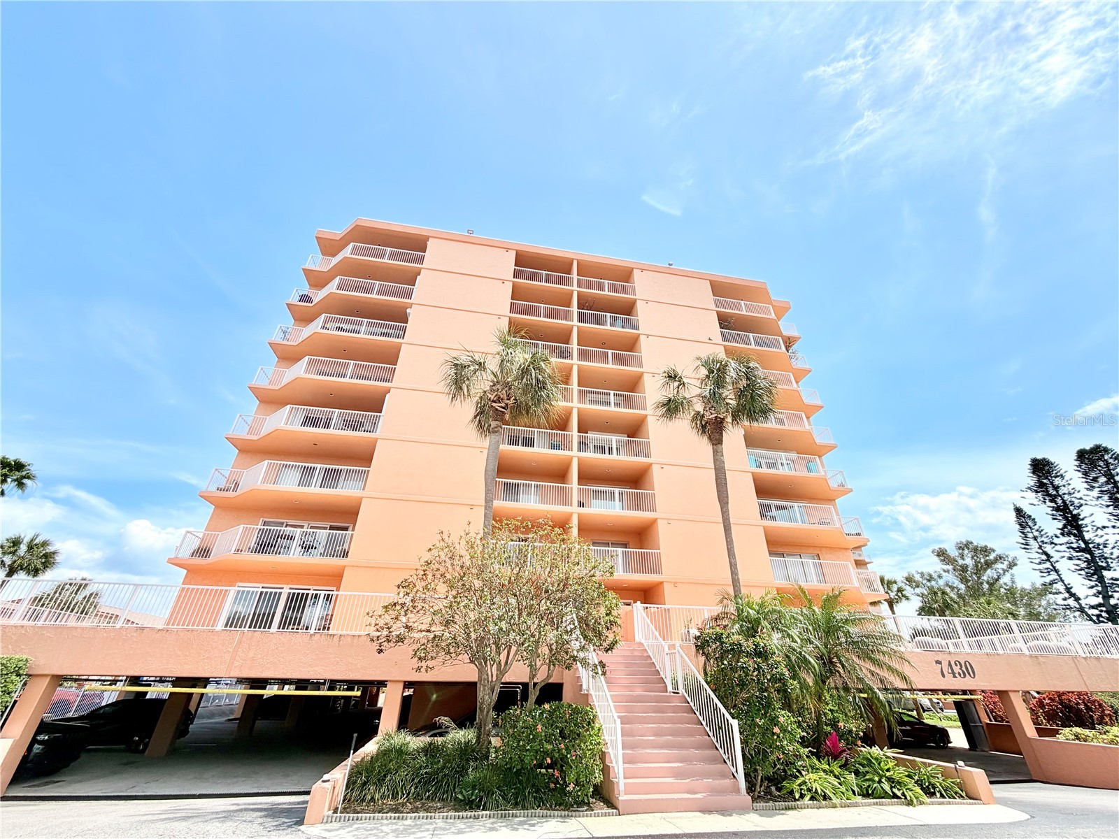 7430 Sunshine Skyway Lane S #501 Saint Petersburg FL 33711 TB8501832 image1