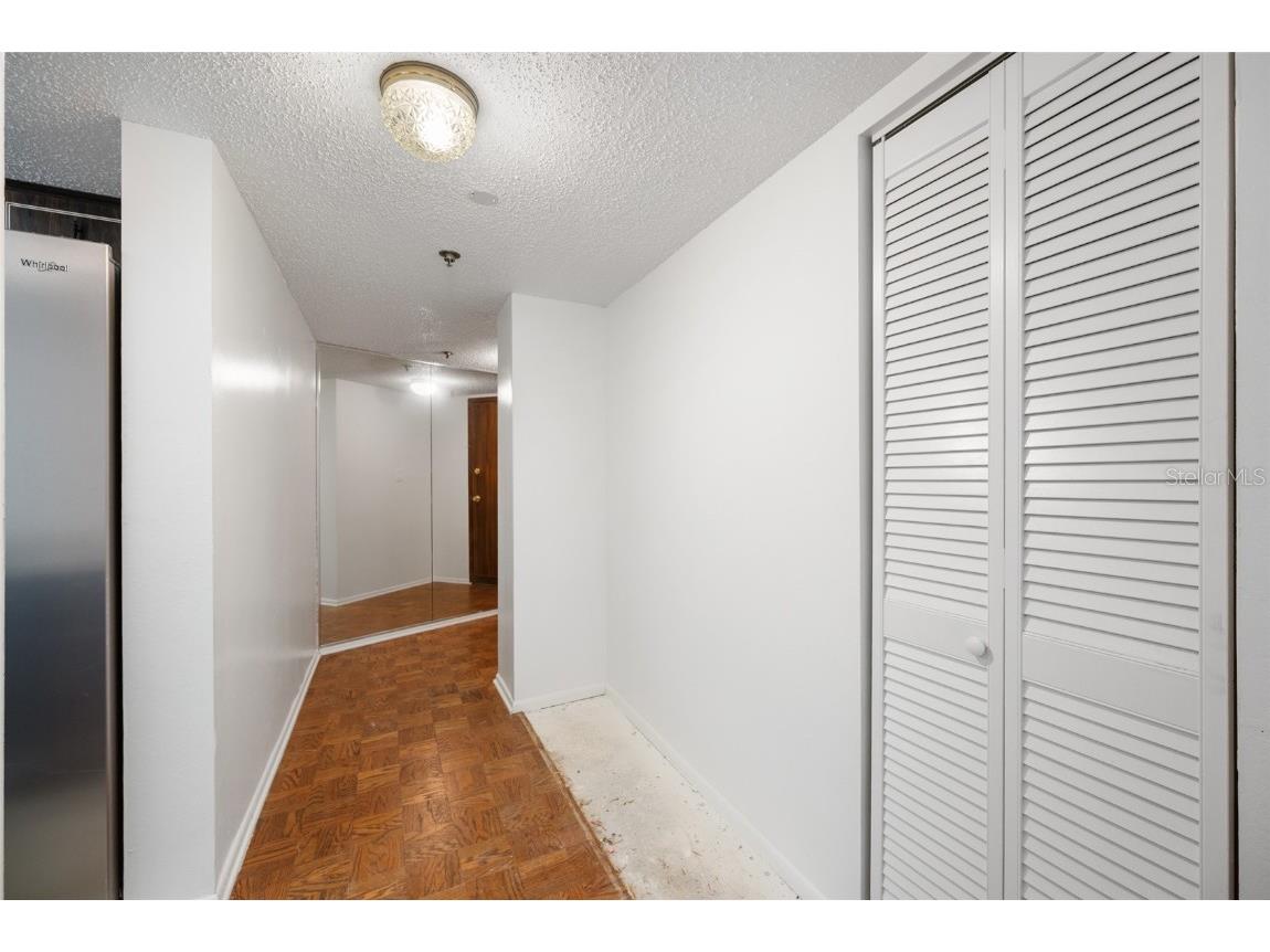 7430 Sunshine Skyway Lane S #601 Saint Petersburg FL 33711 TB8451605 image10