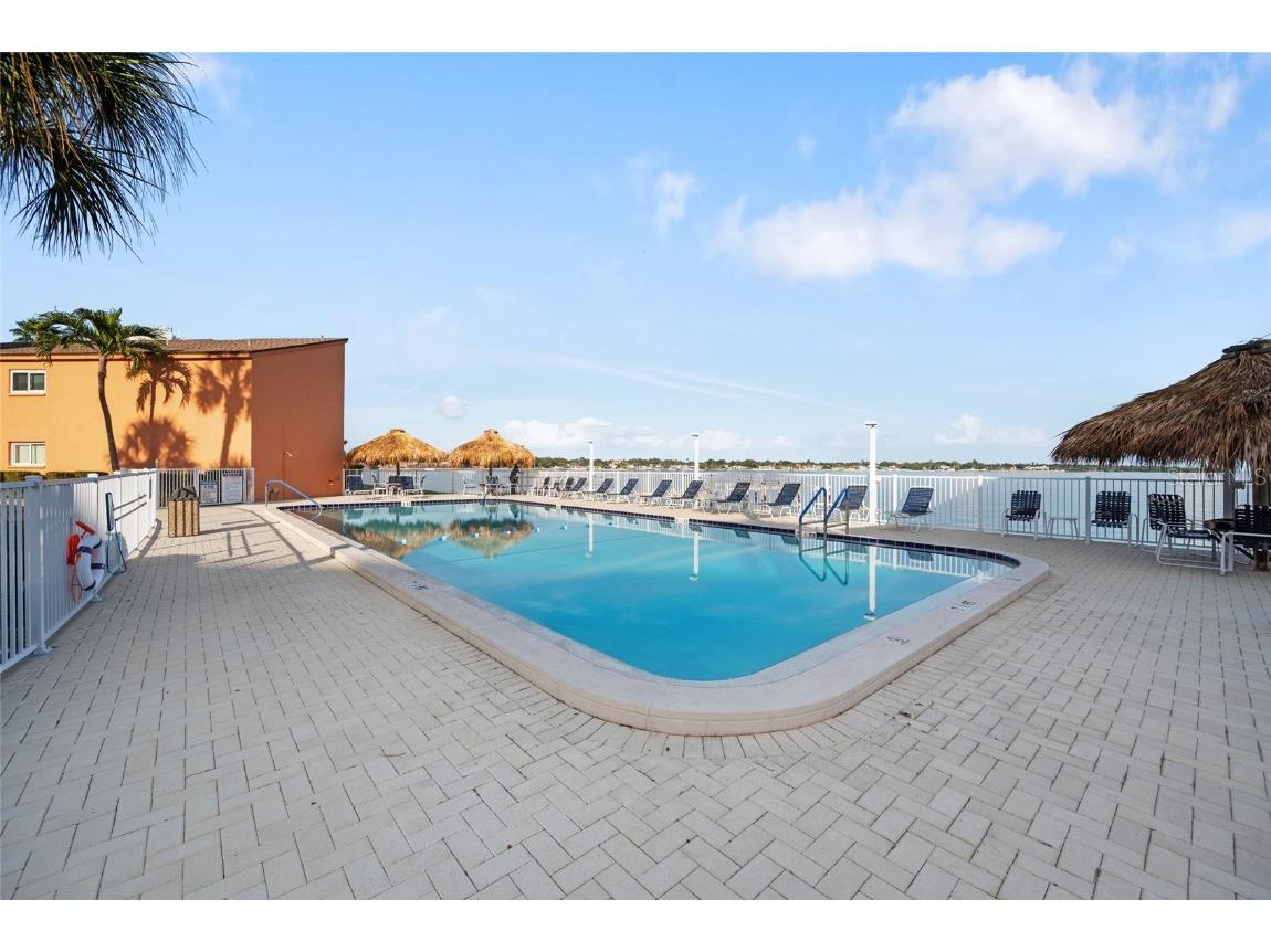 7430 Sunshine Skyway Lane S #601 Saint Petersburg FL 33711 TB8451605 image27