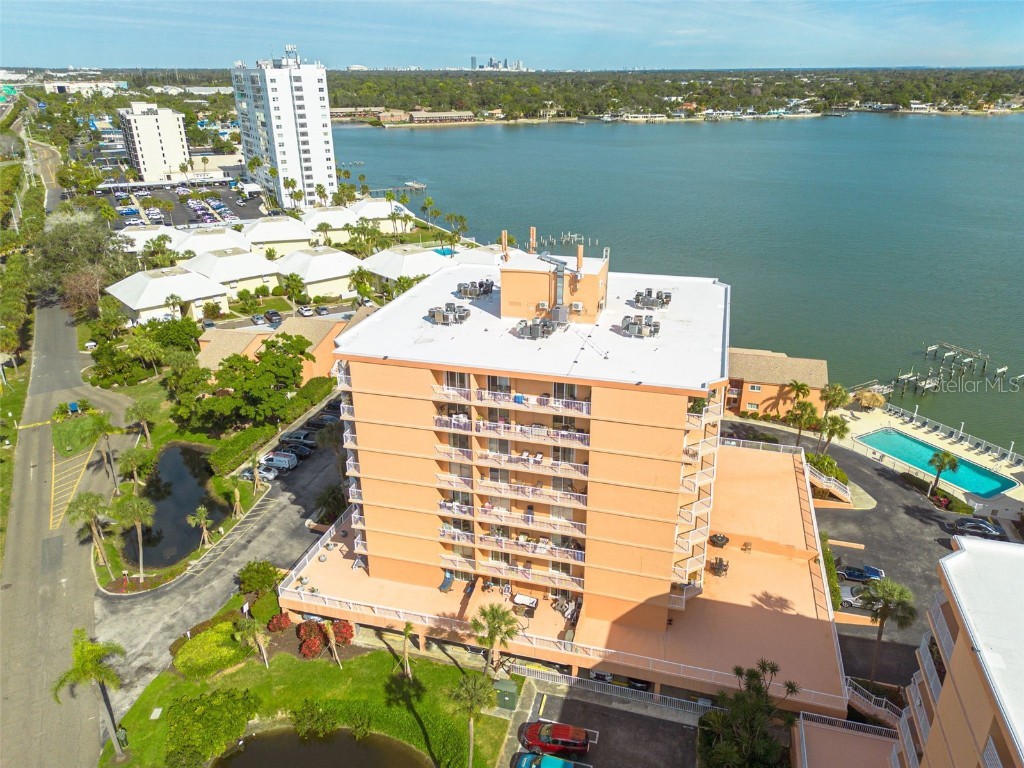 7430 Sunshine Skyway Lane S #704 Saint Petersburg FL 33711 TB8456414 image40