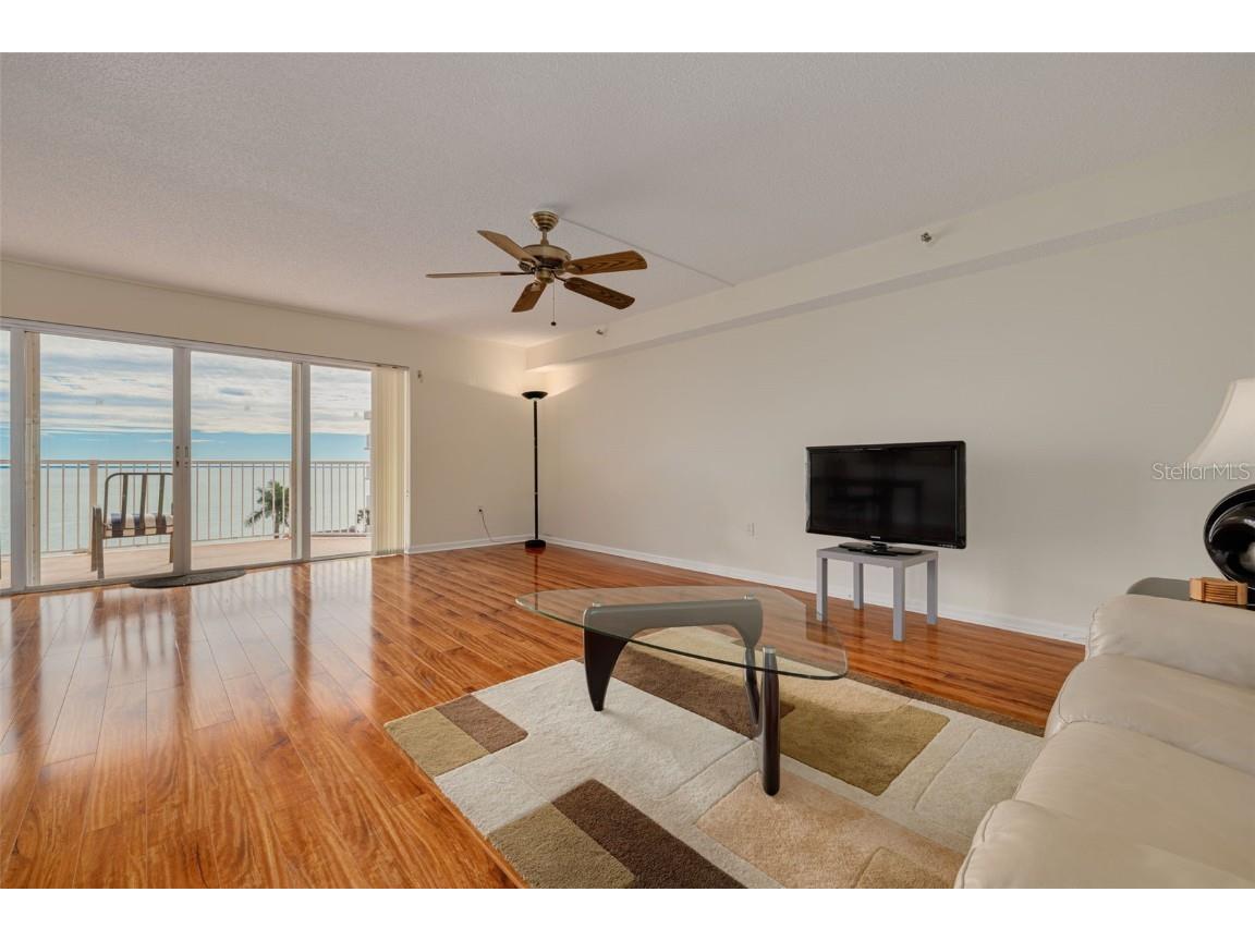 7430 Sunshine Skyway Lane S #704 Saint Petersburg FL 33711 TB8456414 image5