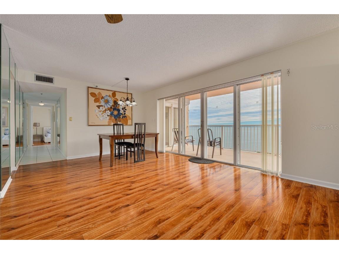 7430 Sunshine Skyway Lane S #704 Saint Petersburg FL 33711 TB8456414 image8