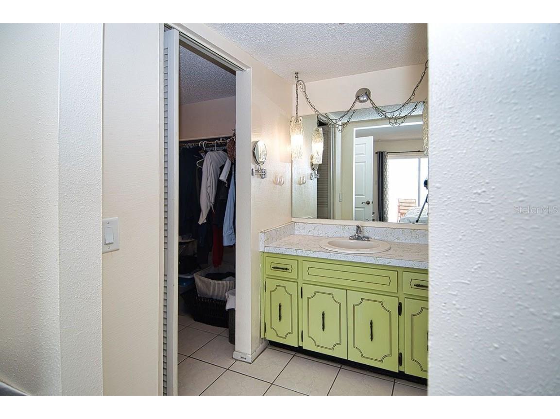 7430 Sunshine Skyway Lane S #804 Saint Petersburg FL 33711 TB8423097 image36