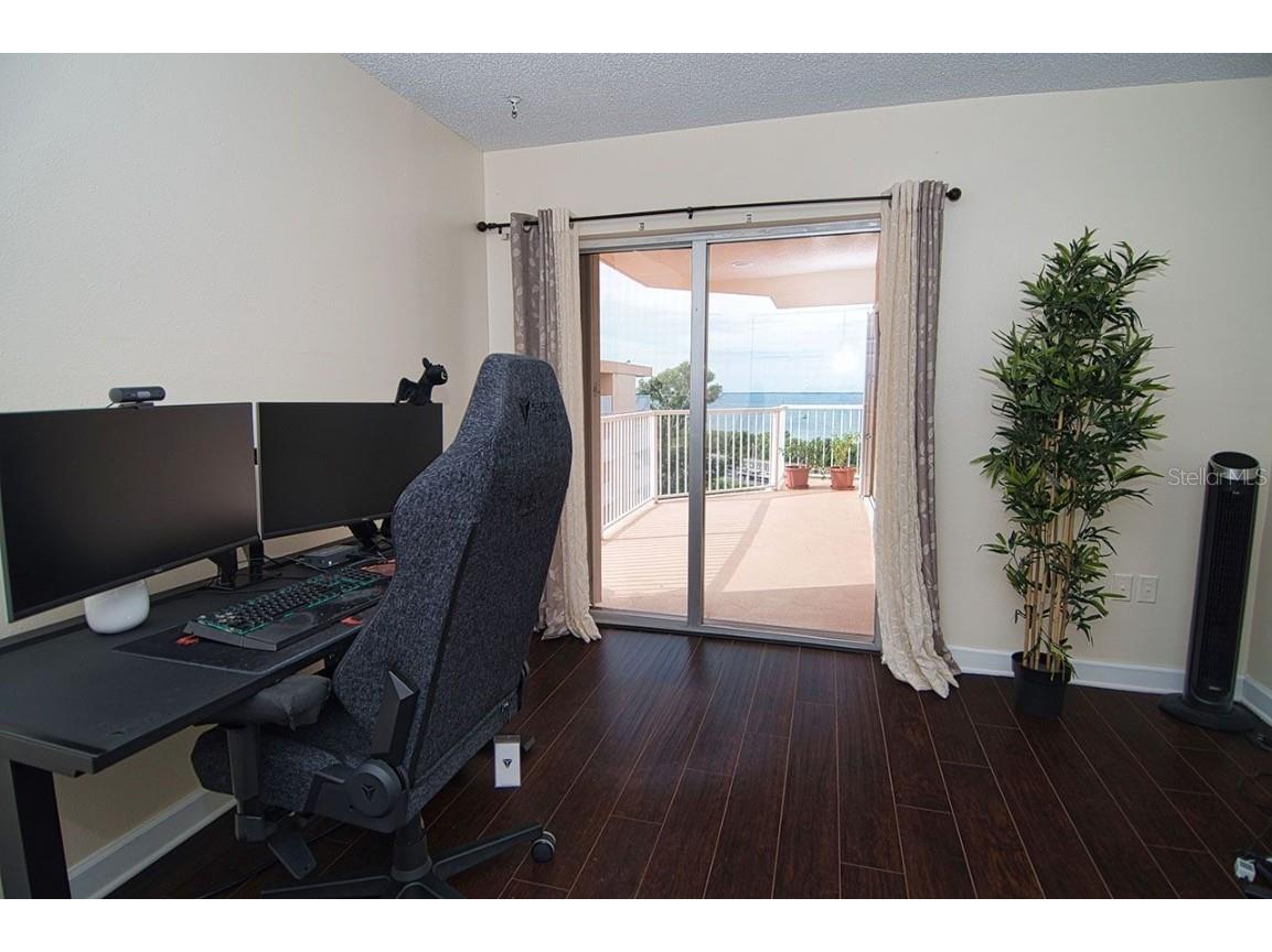 7430 Sunshine Skyway Lane S #804 Saint Petersburg FL 33711 TB8423097 image44