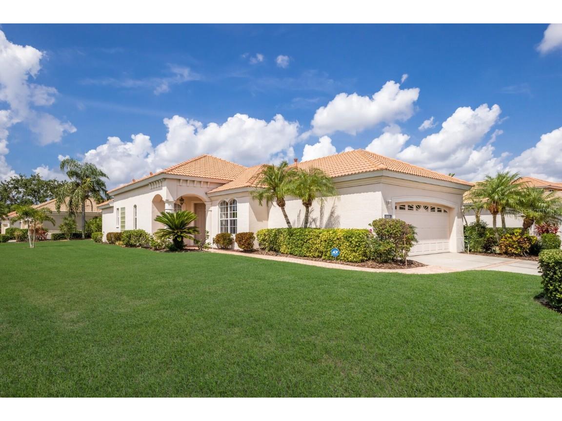 7432 Birds Eye Terrace Bradenton FL 34203 A4654132 image1