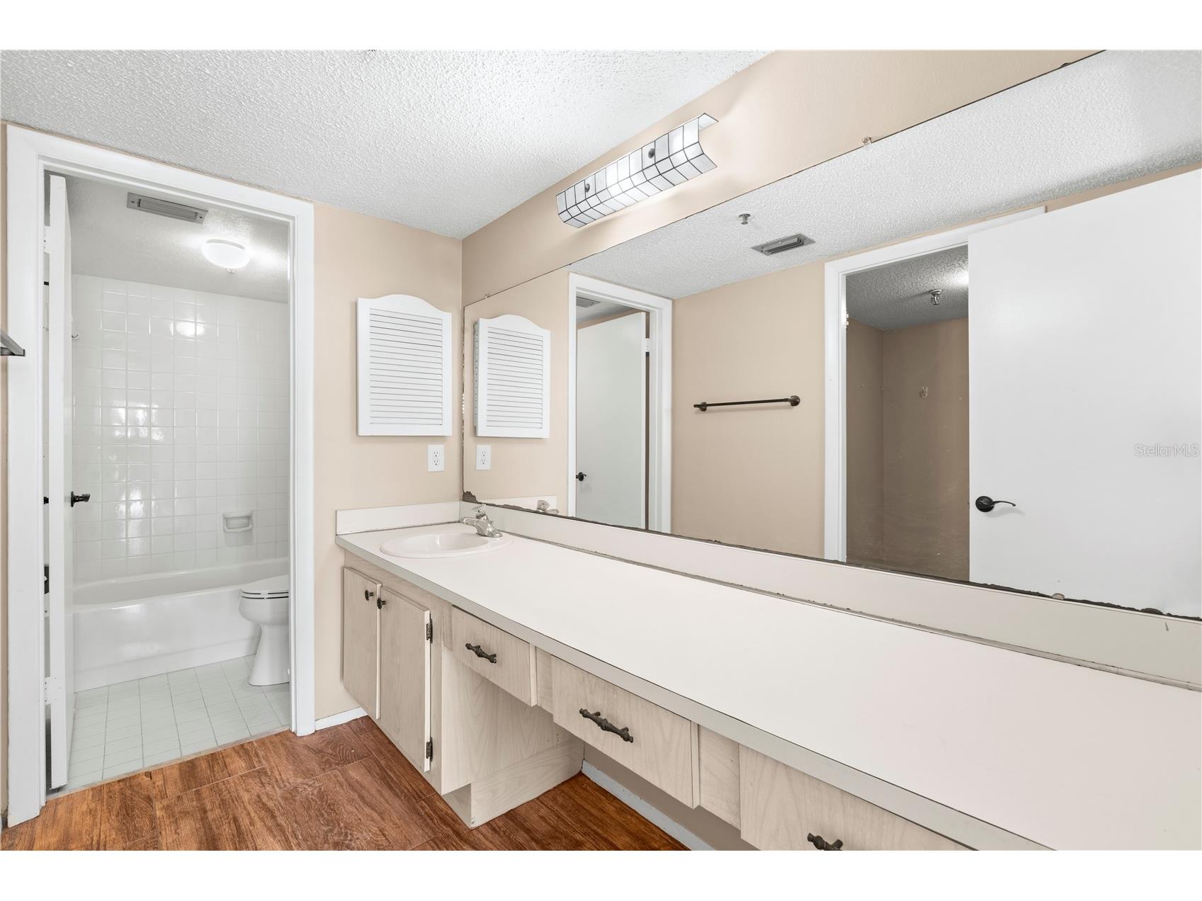 7432 Sunshine Skyway Lane S #302 Saint Petersburg FL 33711 - TAMPA BAY TO GULF OF AMERICA TB8520396 image22