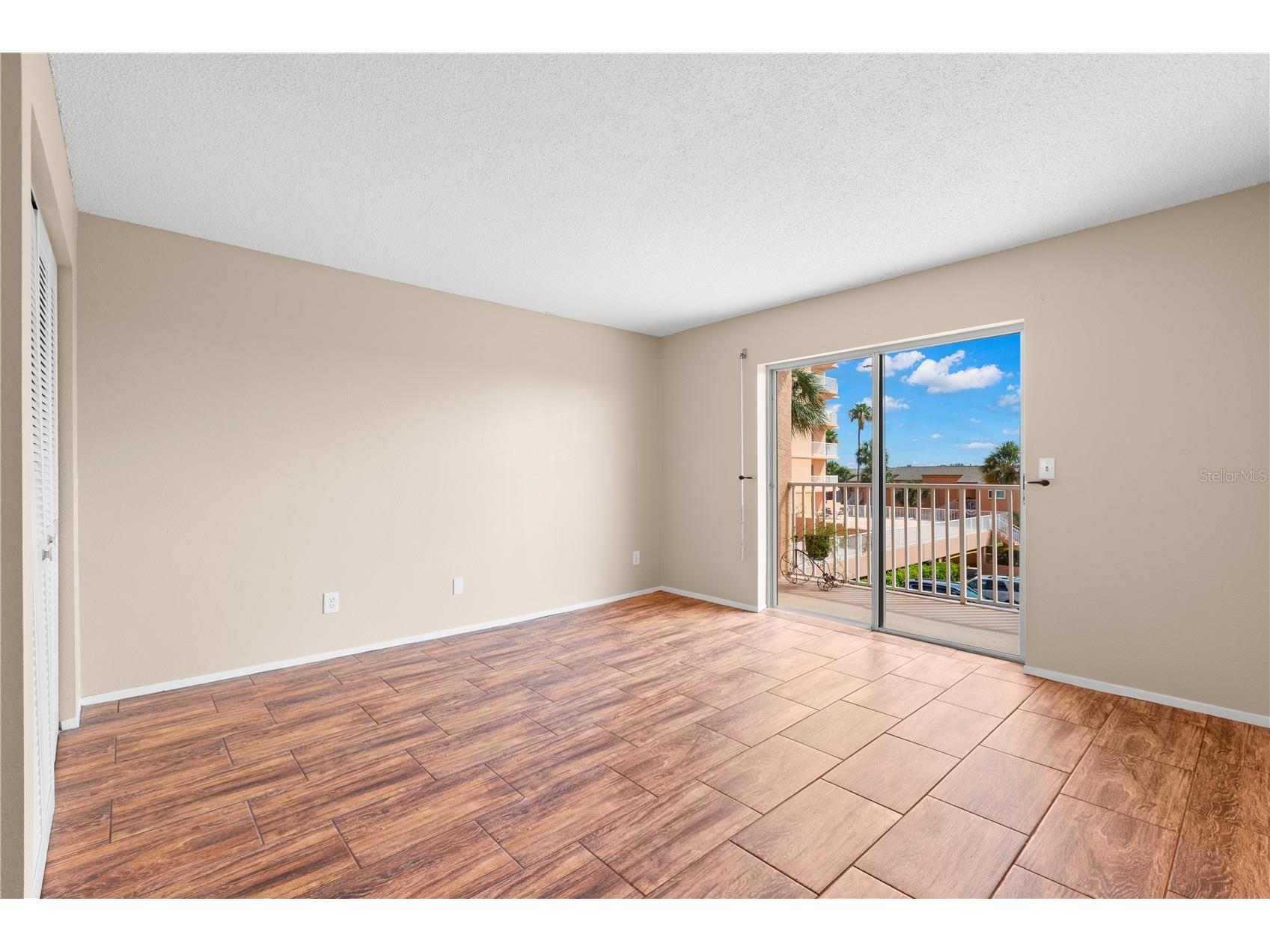 7432 Sunshine Skyway Lane S #302 Saint Petersburg FL 33711 - TAMPA BAY TO GULF OF AMERICA TB8520396 image26