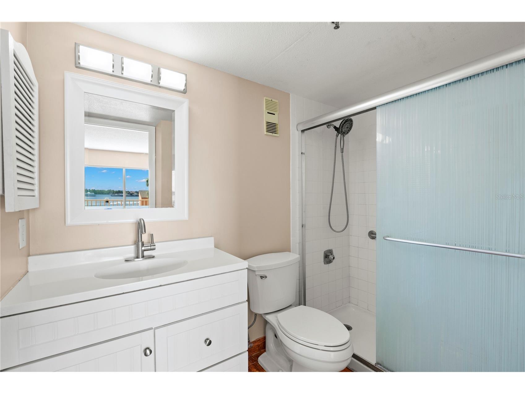 7432 Sunshine Skyway Lane S #302 Saint Petersburg FL 33711 - TAMPA BAY TO GULF OF AMERICA TB8520396 image30