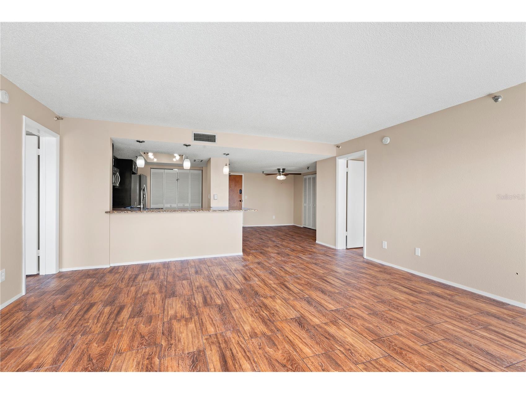 7432 Sunshine Skyway Lane S #302 Saint Petersburg FL 33711 - TAMPA BAY TO GULF OF AMERICA TB8520396 image7