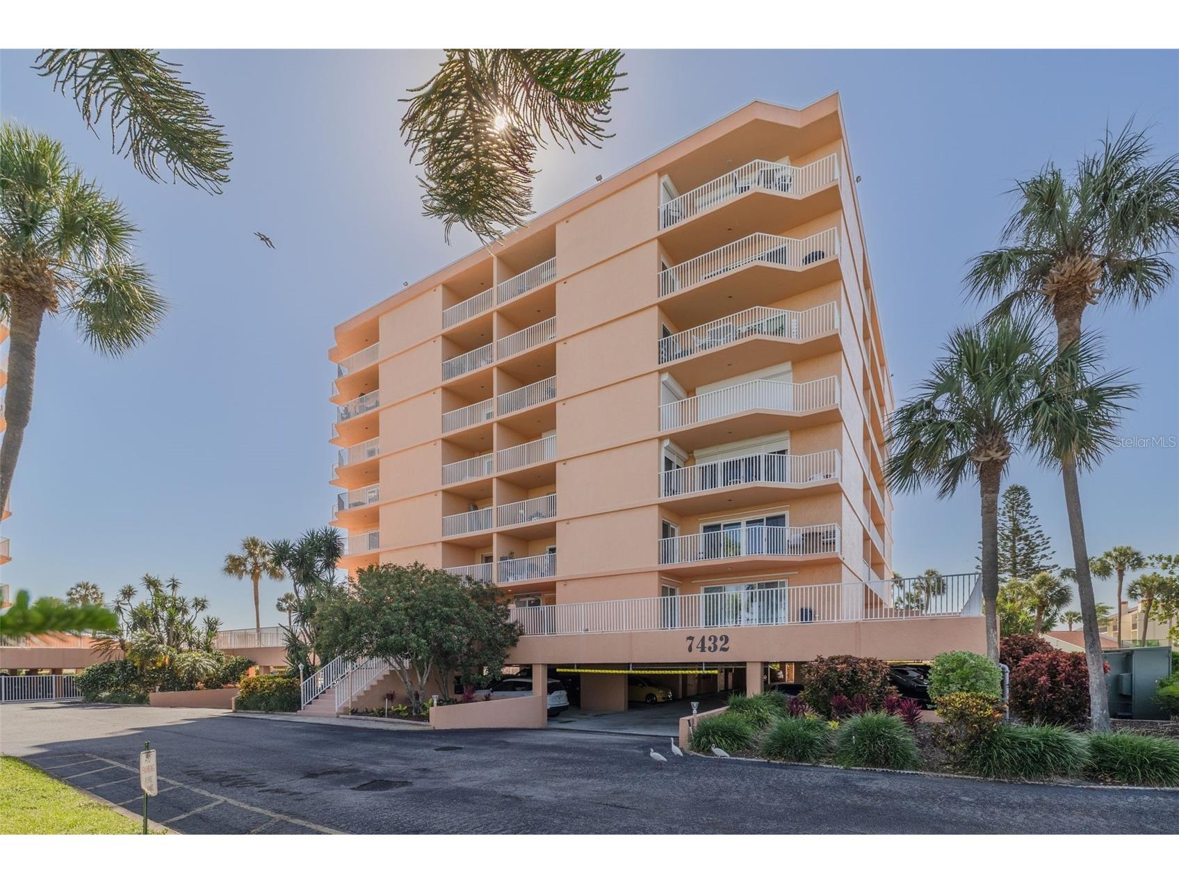 7432 Sunshine Skyway Lane S #704 Saint Petersburg FL 33711 TB8505468 image2