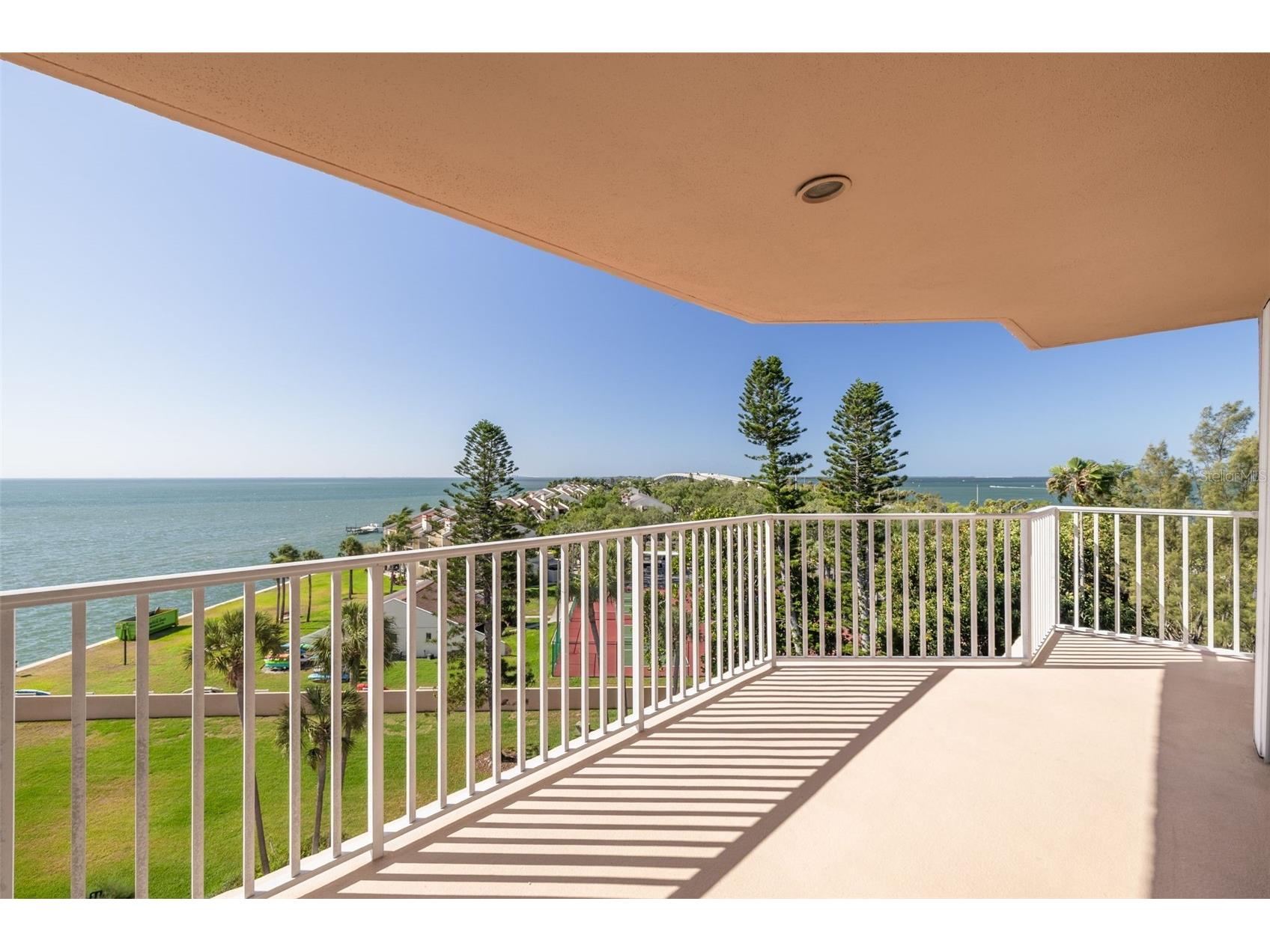 7432 Sunshine Skyway Lane S #704 Saint Petersburg FL 33711 TB8505468 image9