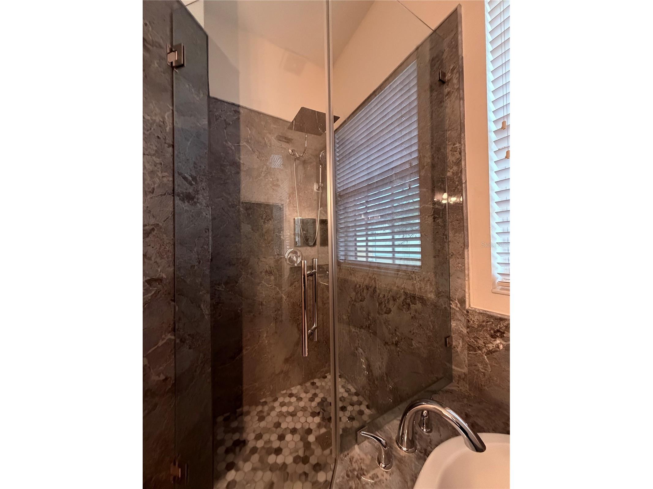 7433 Arlington Grove Circle Tampa FL 33625 TB8458082 image16