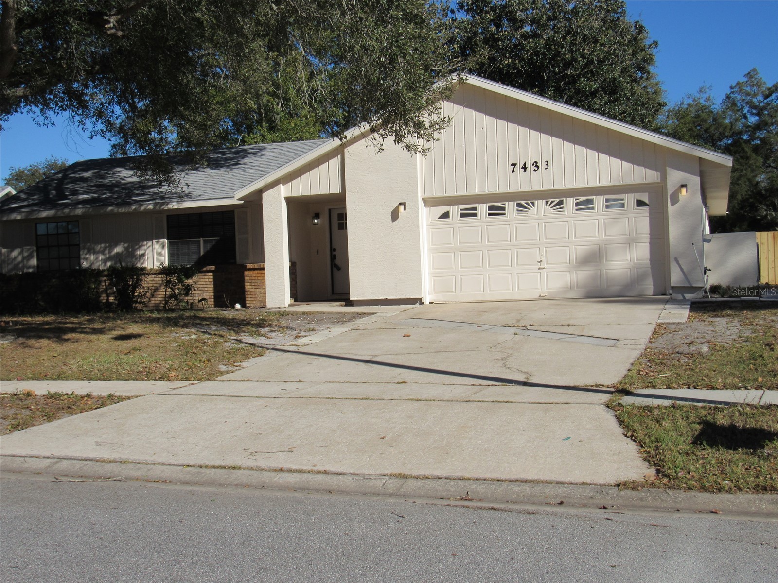 7433 Wethersfield Drive Orlando FL 32819 V4947204 image1