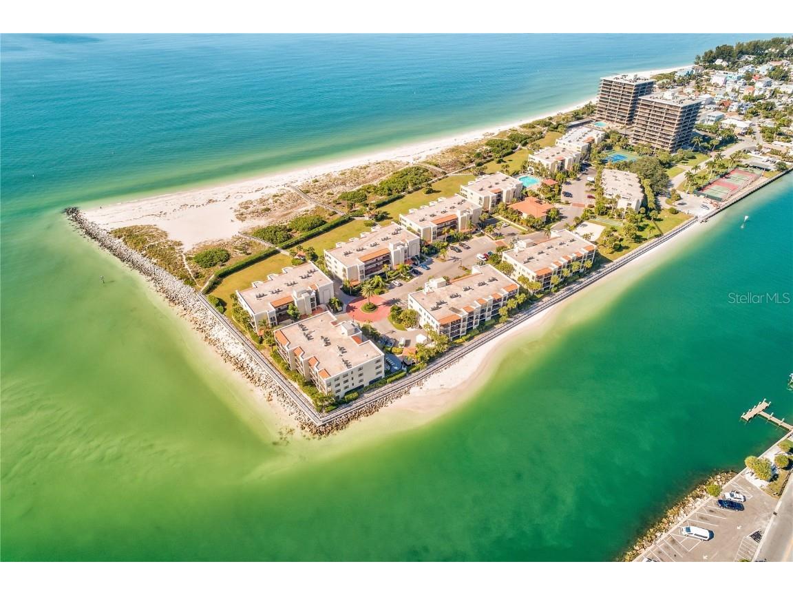 7434 Bayshore Drive #404 Treasure Island FL 33706 TB8340076 image1