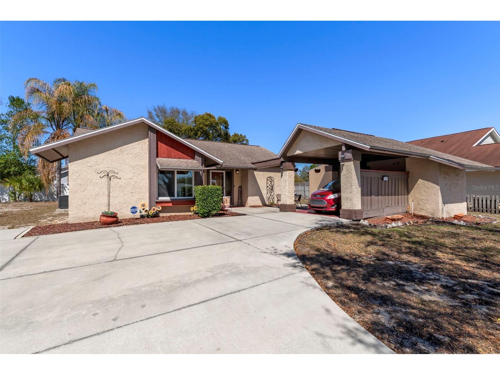 7435 Abington Way Weeki Wachee FL 34613 W7883368 image1