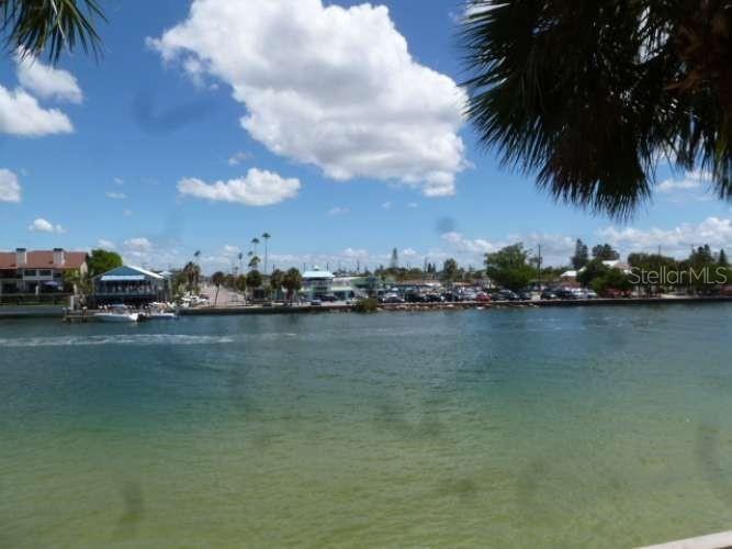 7435 Bayshore Drive #201 Treasure Island FL 33706 TB8301047 image1