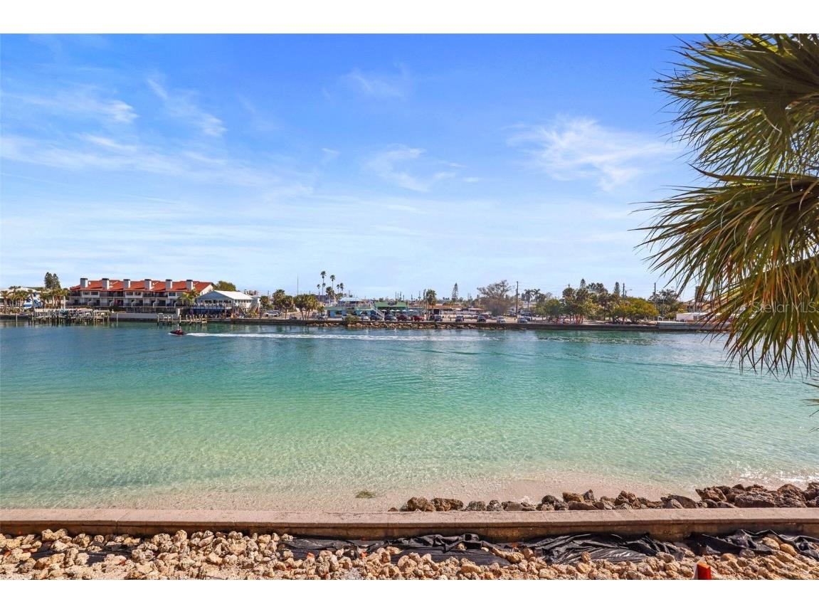 7435 Bayshore Drive #206 Treasure Island FL 33706 U8232279 image1