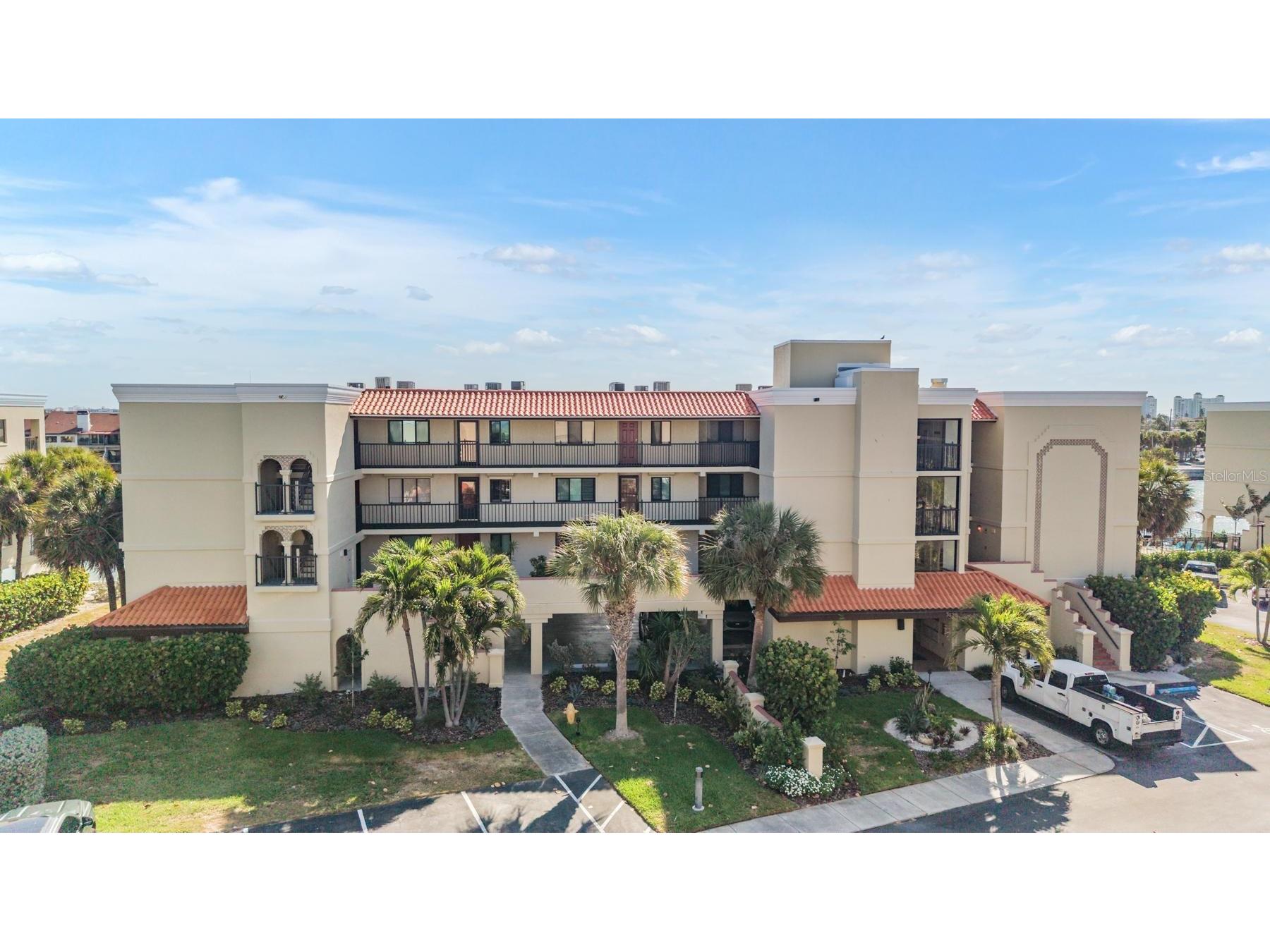 7435 Bayshore Drive #303 Treasure Island FL 33706 TB8501515 image2