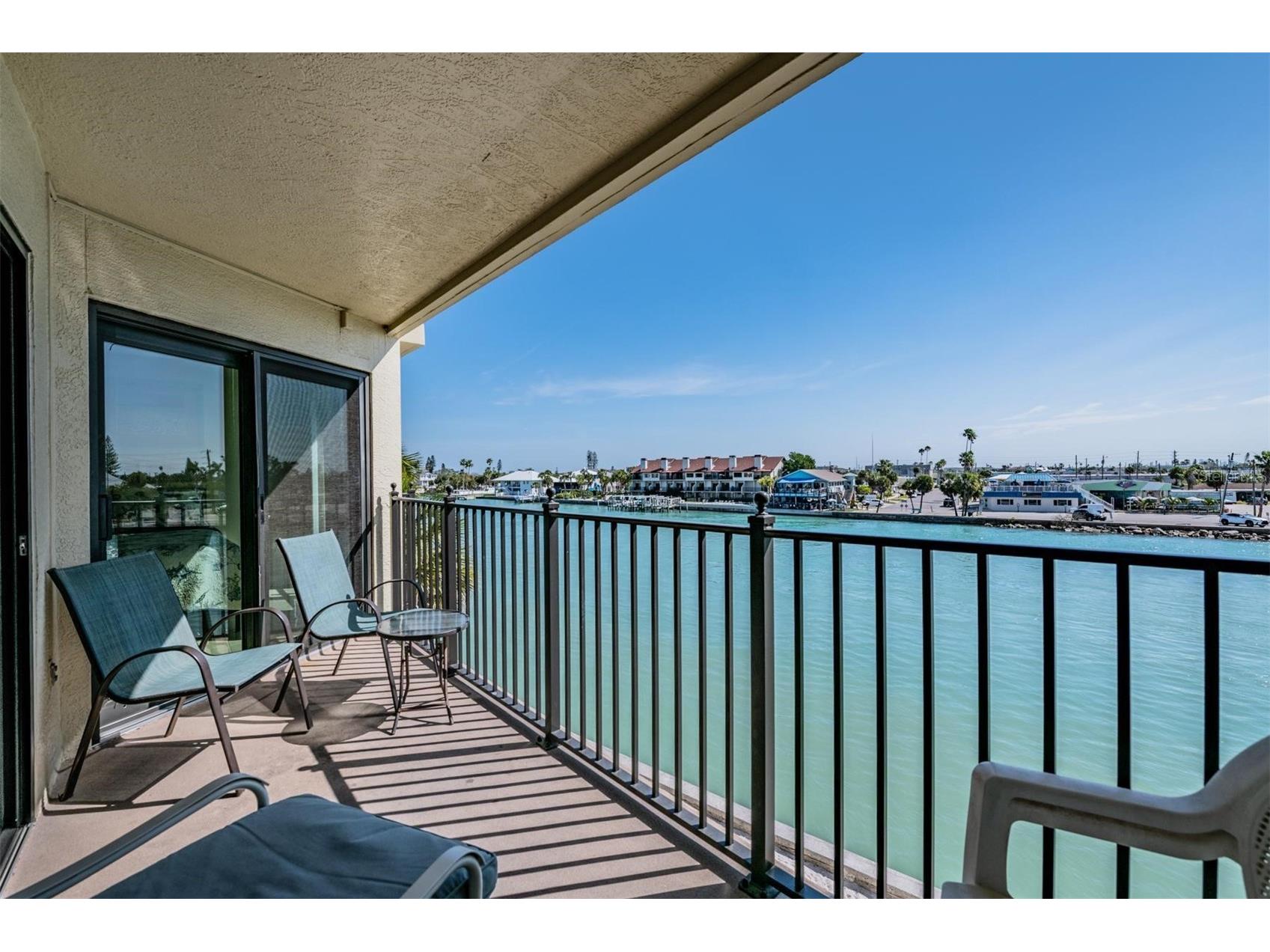 7435 Bayshore Drive #303 Treasure Island FL 33706 TB8501515 image21