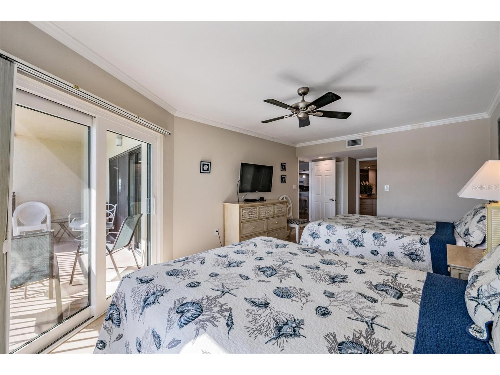 7435 Bayshore Drive #303 Treasure Island FL 33706 TB8501515 image24