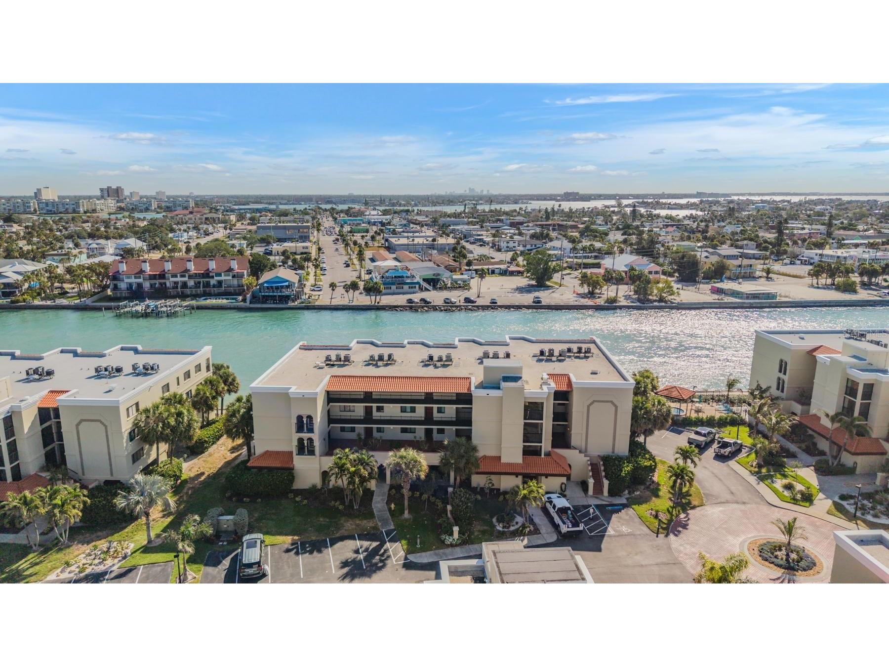 7435 Bayshore Drive #303 Treasure Island FL 33706 TB8501515 image34
