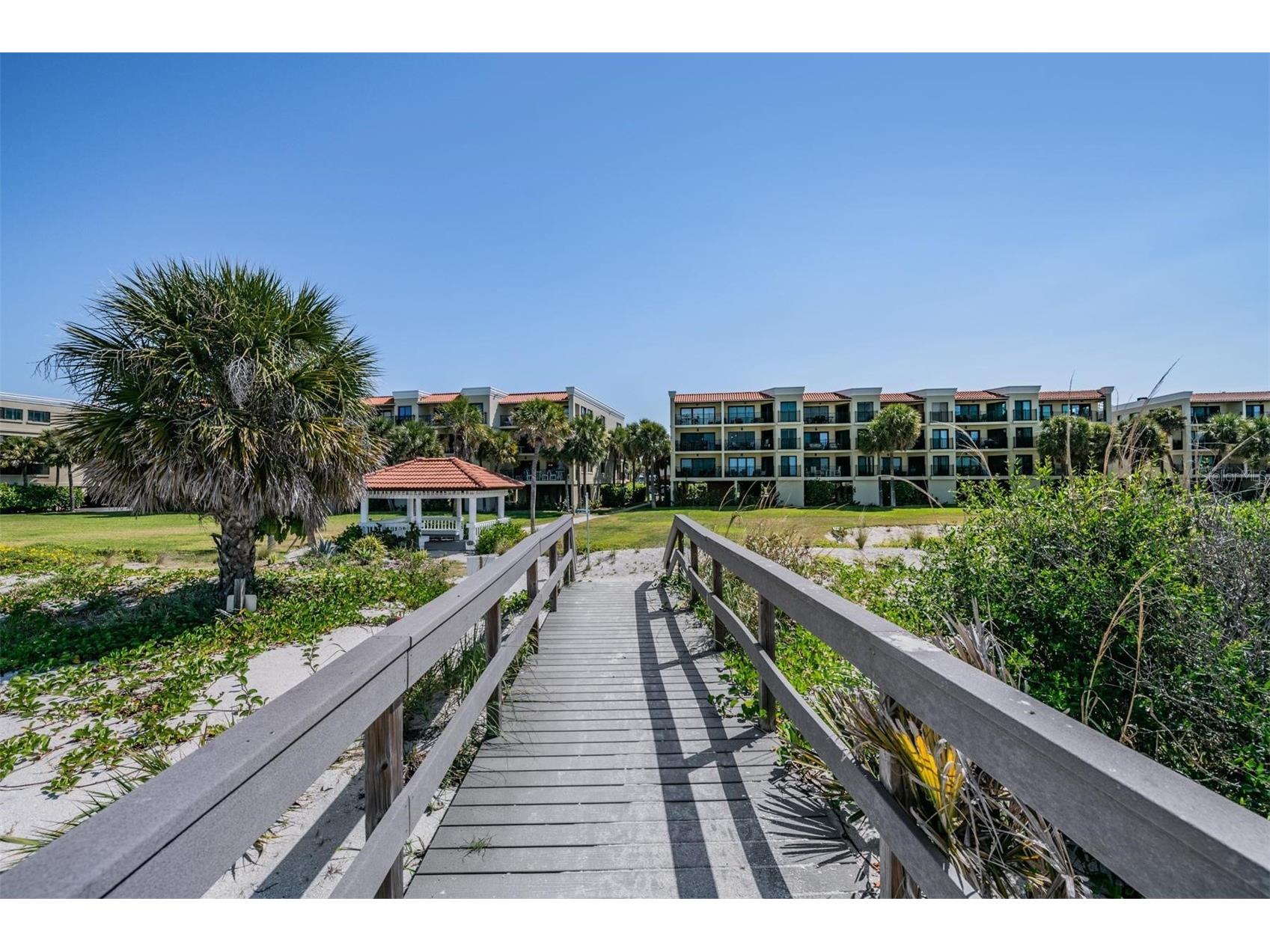 7435 Bayshore Drive #303 Treasure Island FL 33706 TB8501515 image45