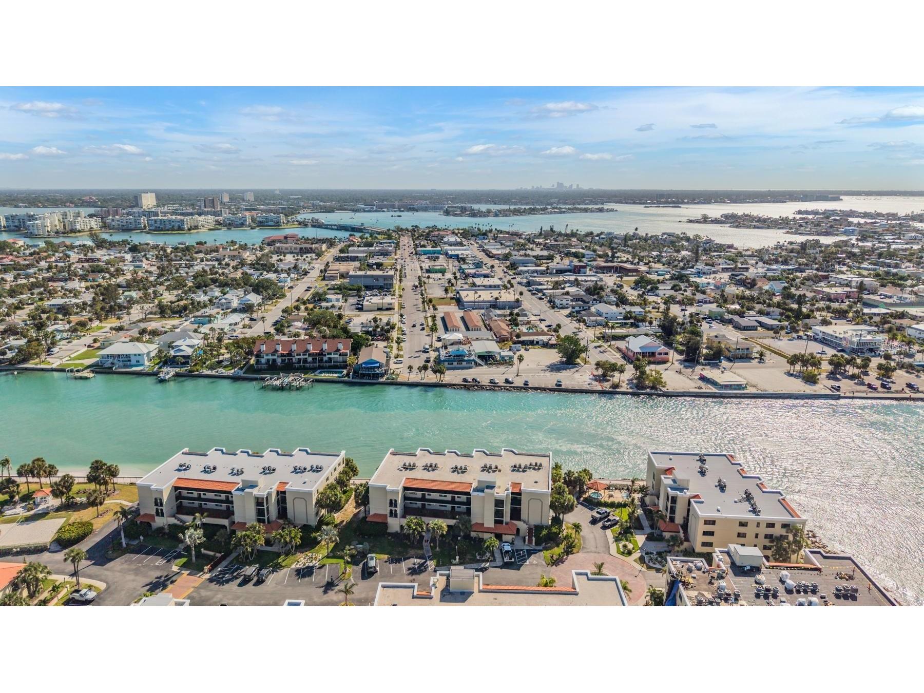 7435 Bayshore Drive #303 Treasure Island FL 33706 TB8501515 image53