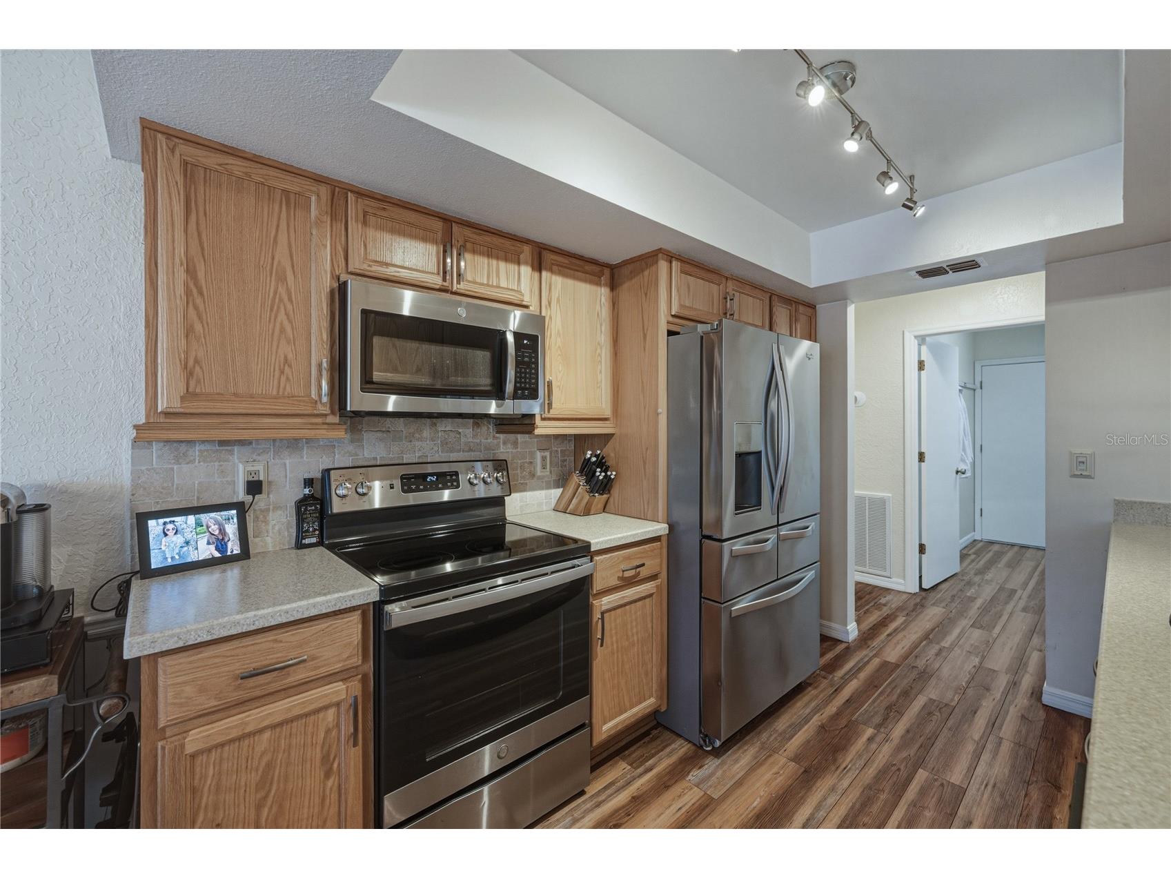 7435 Kilbride Court Weeki Wachee FL 34613 TB8507152 image19