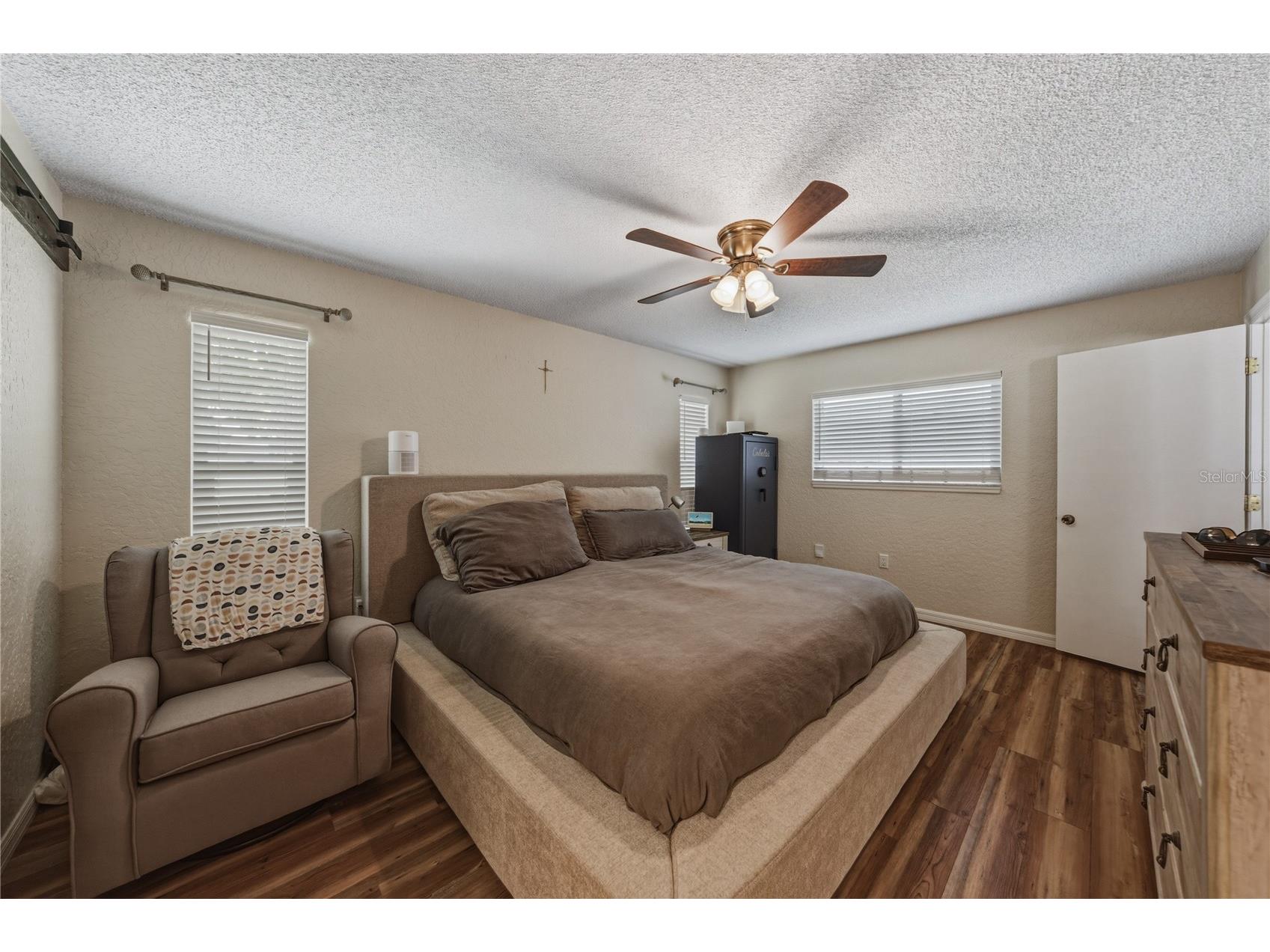 7435 Kilbride Court Weeki Wachee FL 34613 TB8507152 image35