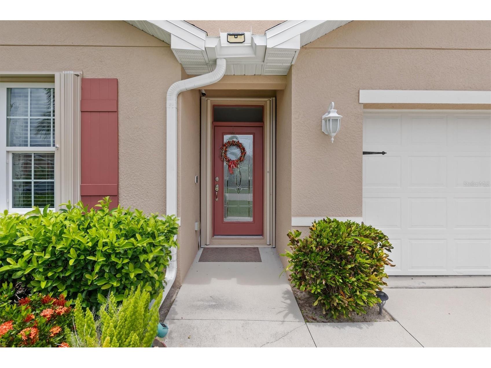 7436 Mikasa Drive Punta Gorda FL 33950 C7527292 image2
