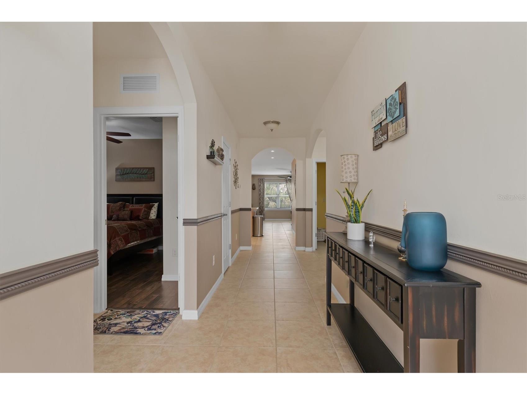 7436 Mikasa Drive Punta Gorda FL 33950 C7527292 image3