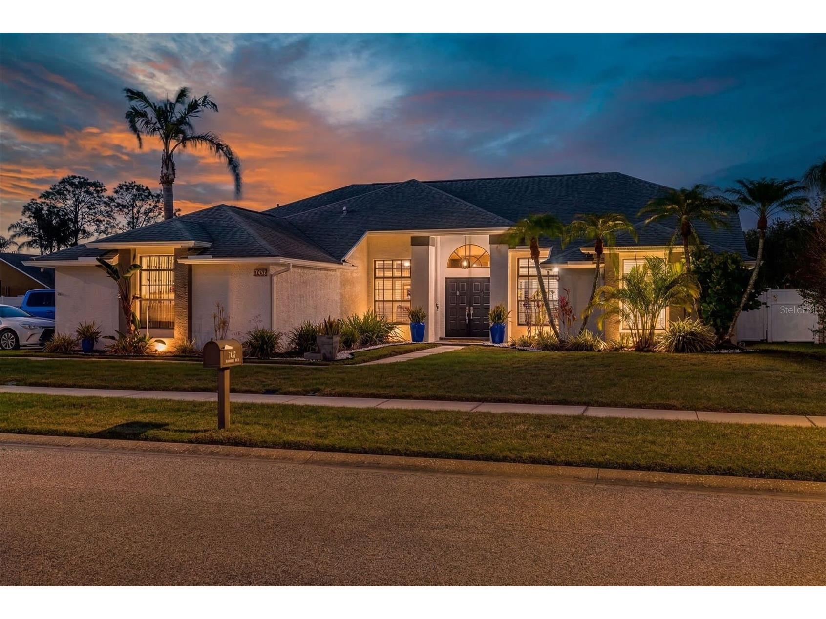 7437 Cheltnam Court New Port Richey FL 34655 TB8486157 image1